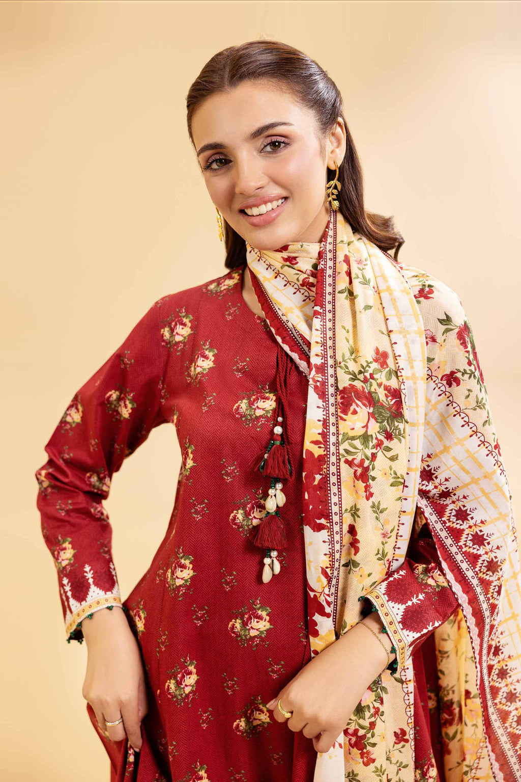 Nishat | Cross Season Edit | 42501073 - Riwayat-e-Khas