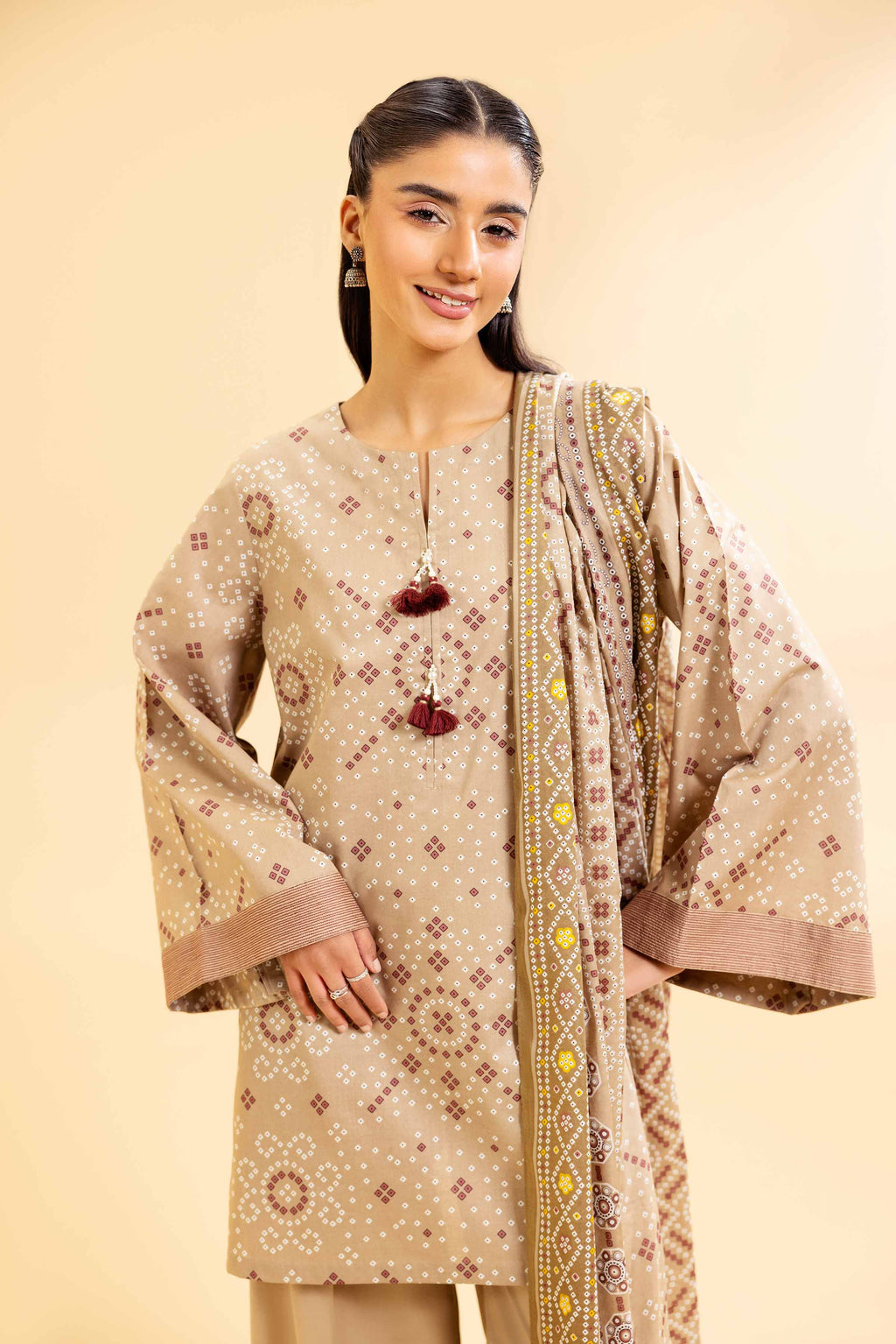 Nishat | Cross Season Edit | 42501074 - Riwayat-e-Khas