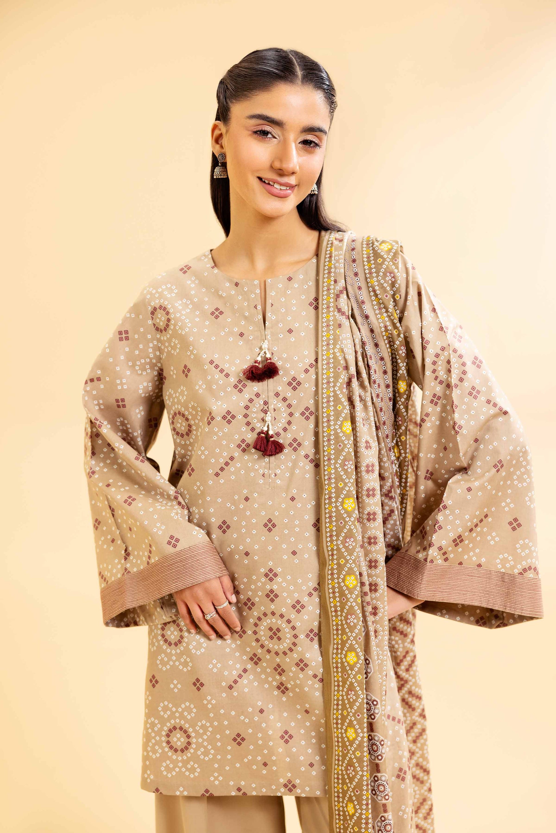 Nishat | Cross Season Edit | 42501074 - Riwayat-e-Khas