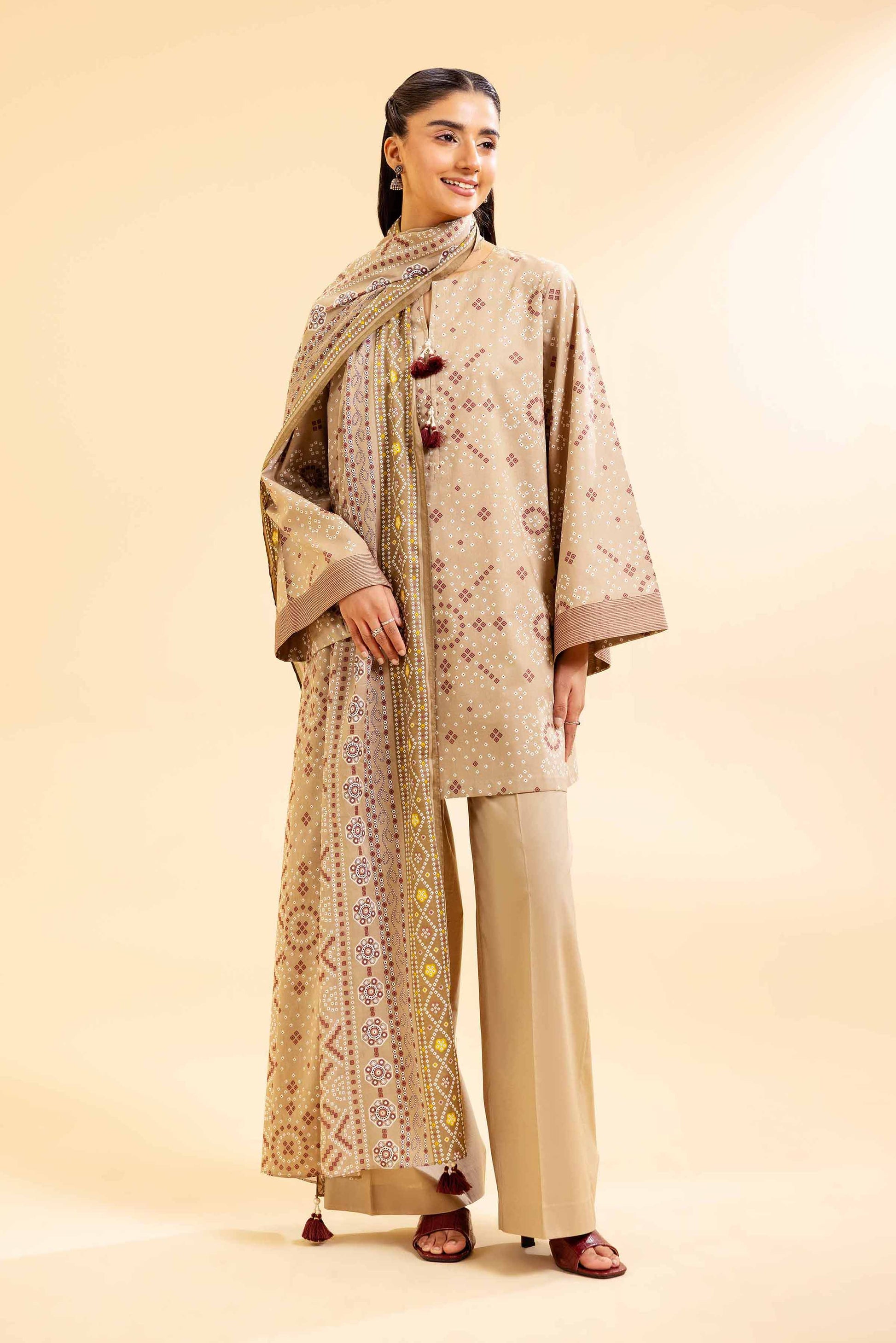 Nishat | Cross Season Edit | 42501074 - Riwayat-e-Khas