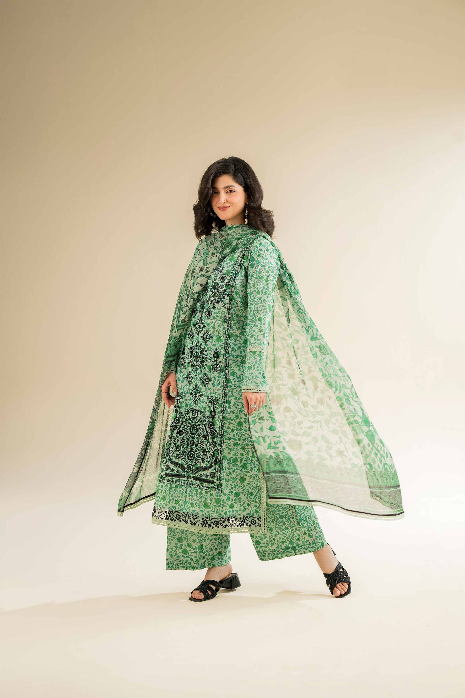 Nishat | Cross Season Edit | 42501082 - Riwayat-e-Khas