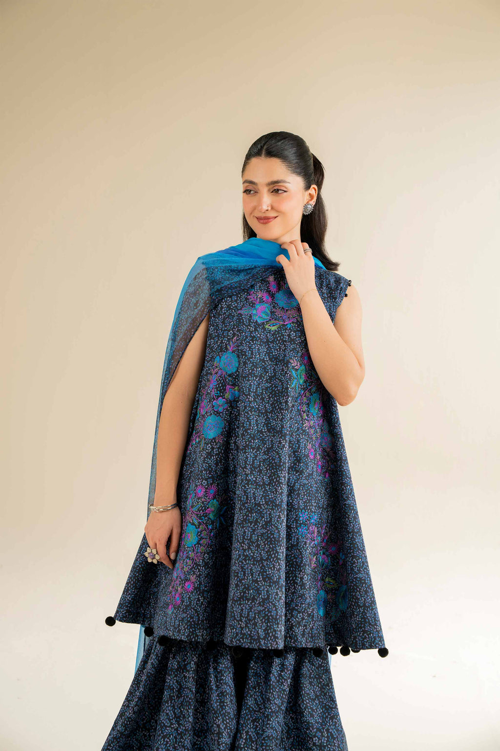 Nishat | Cross Season Edit | 42501084 - Riwayat-e-Khas