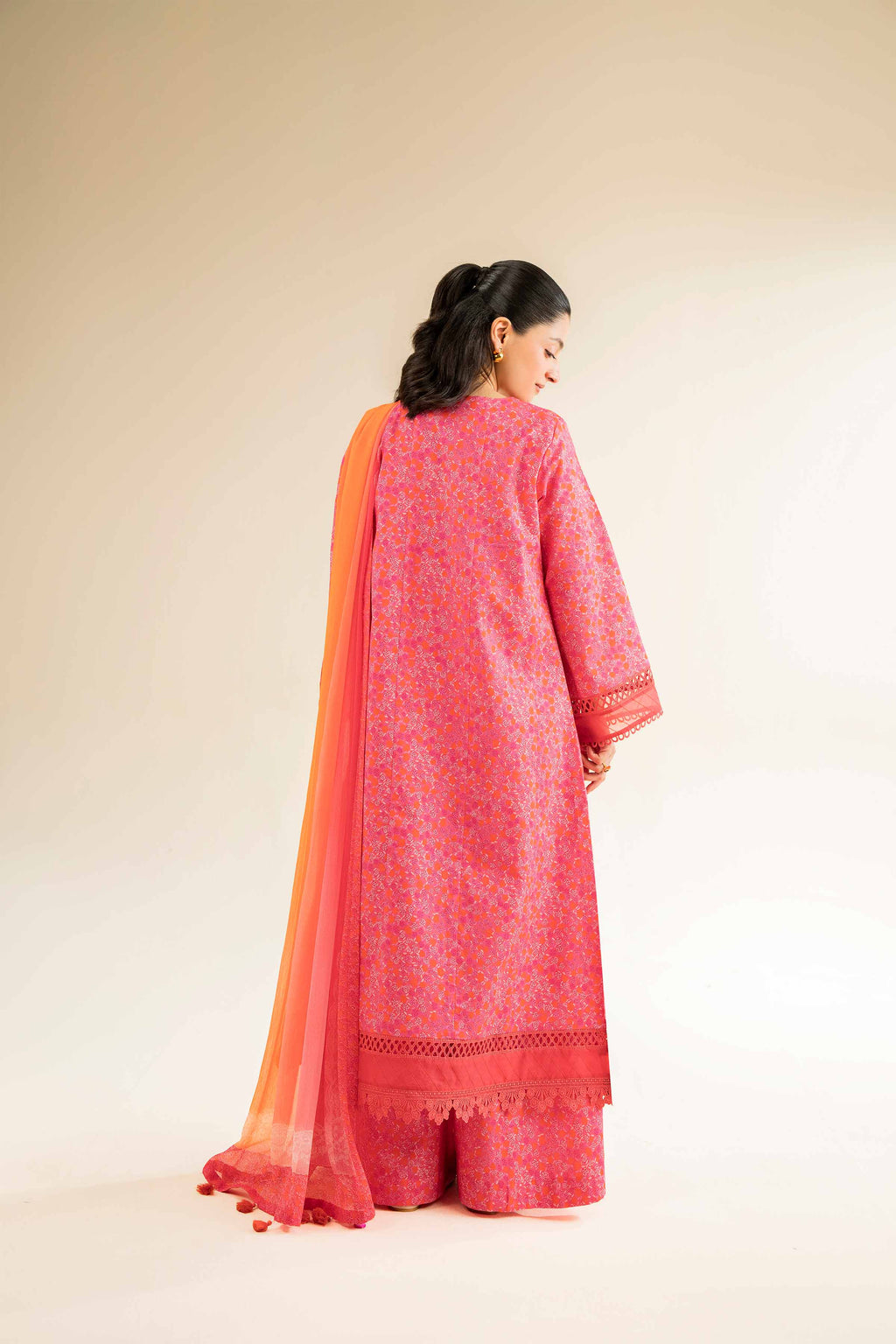 Nishat | Cross Season Edit | 42501085 - Riwayat-e-Khas