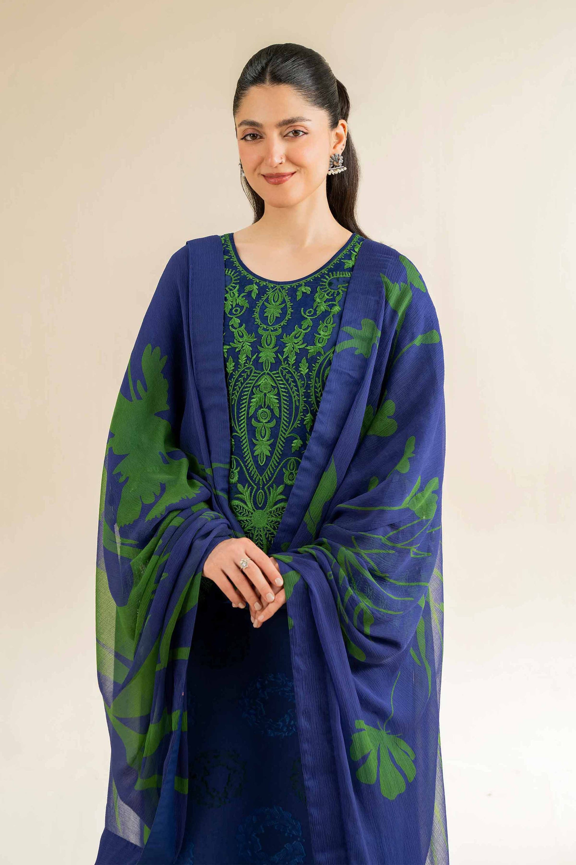 Nishat | Cross Season Edit | 42501091 - Riwayat-e-Khas