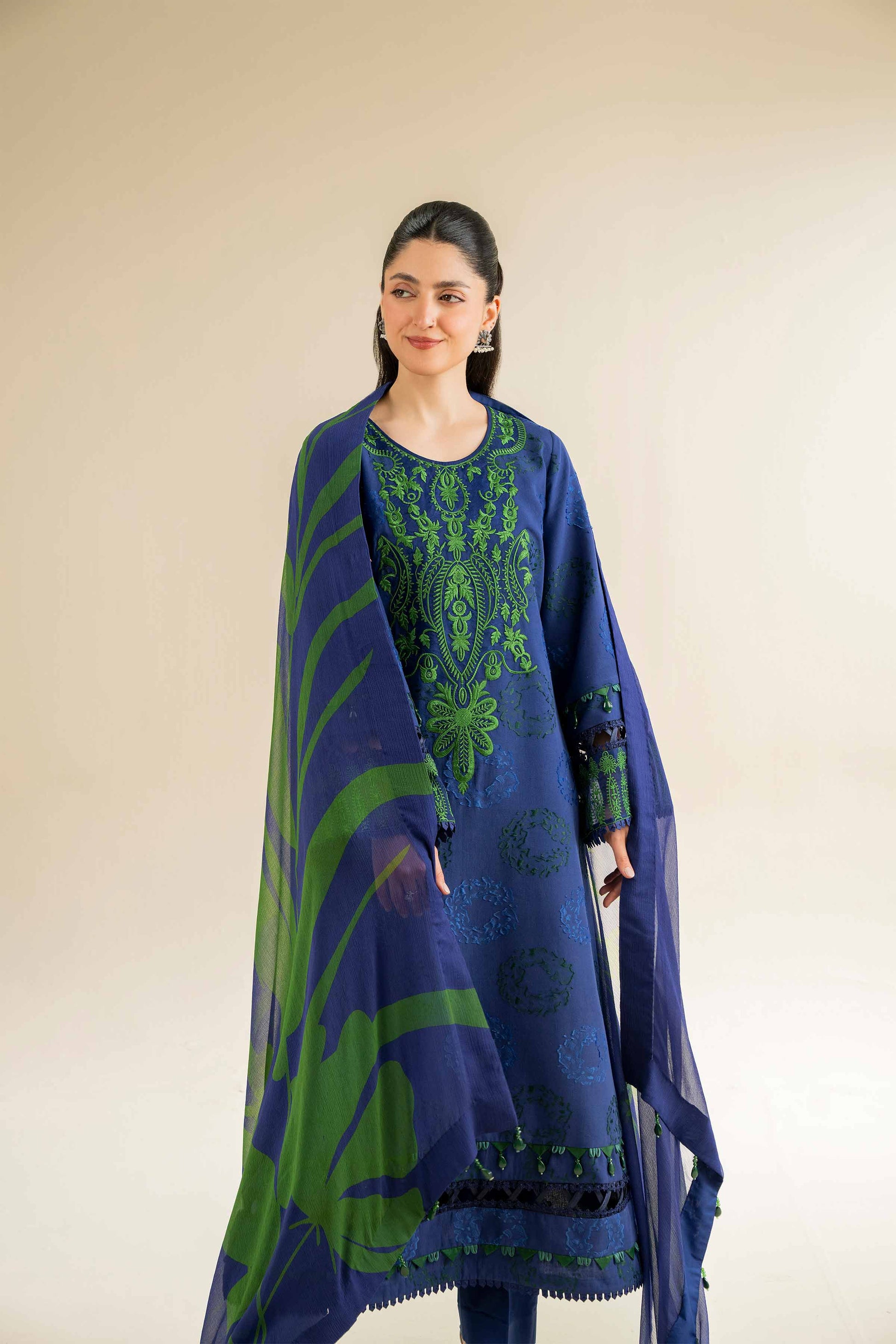 Nishat | Cross Season Edit | 42501091 - Riwayat-e-Khas