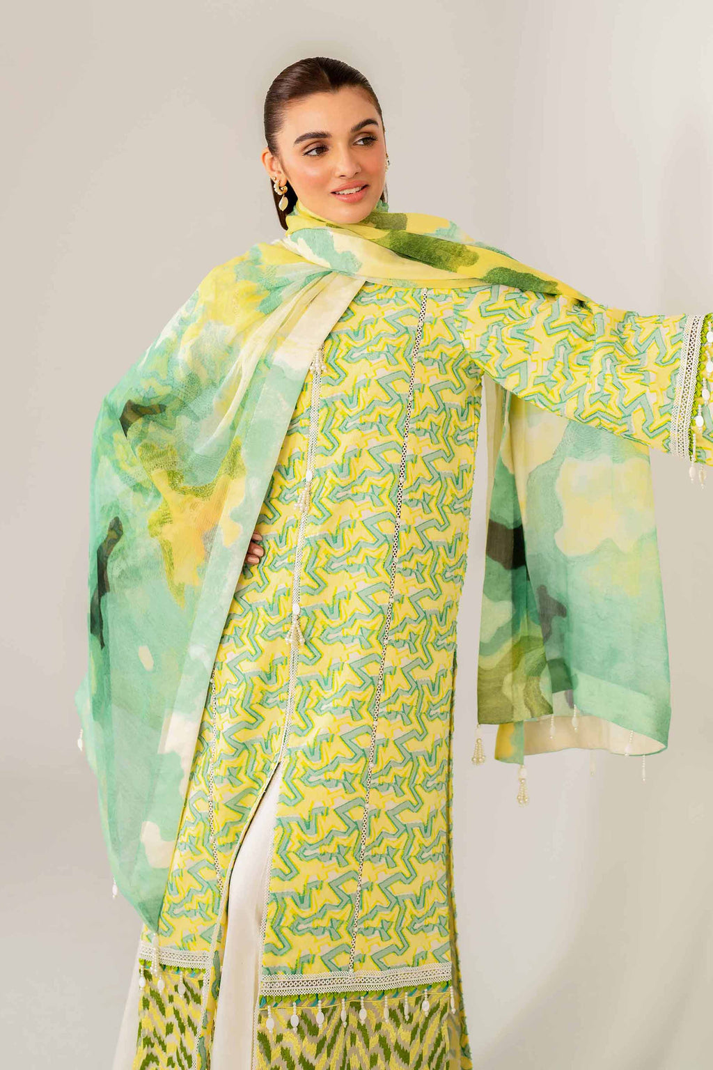 Nishat | Cross Season Edit | 42501092 - Riwayat-e-Khas