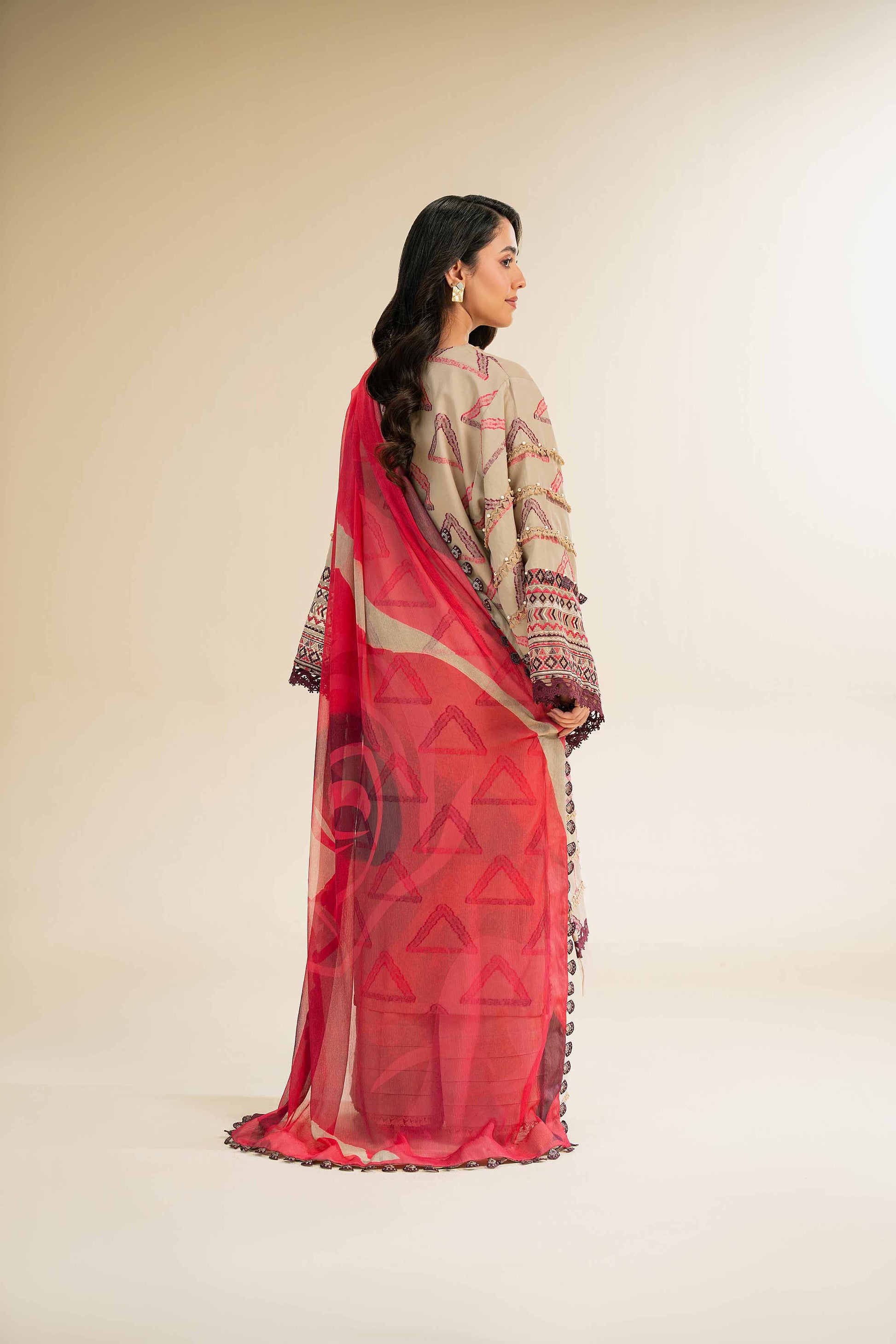 Nishat | Cross Season Edit | 42501095 - Riwayat-e-Khas