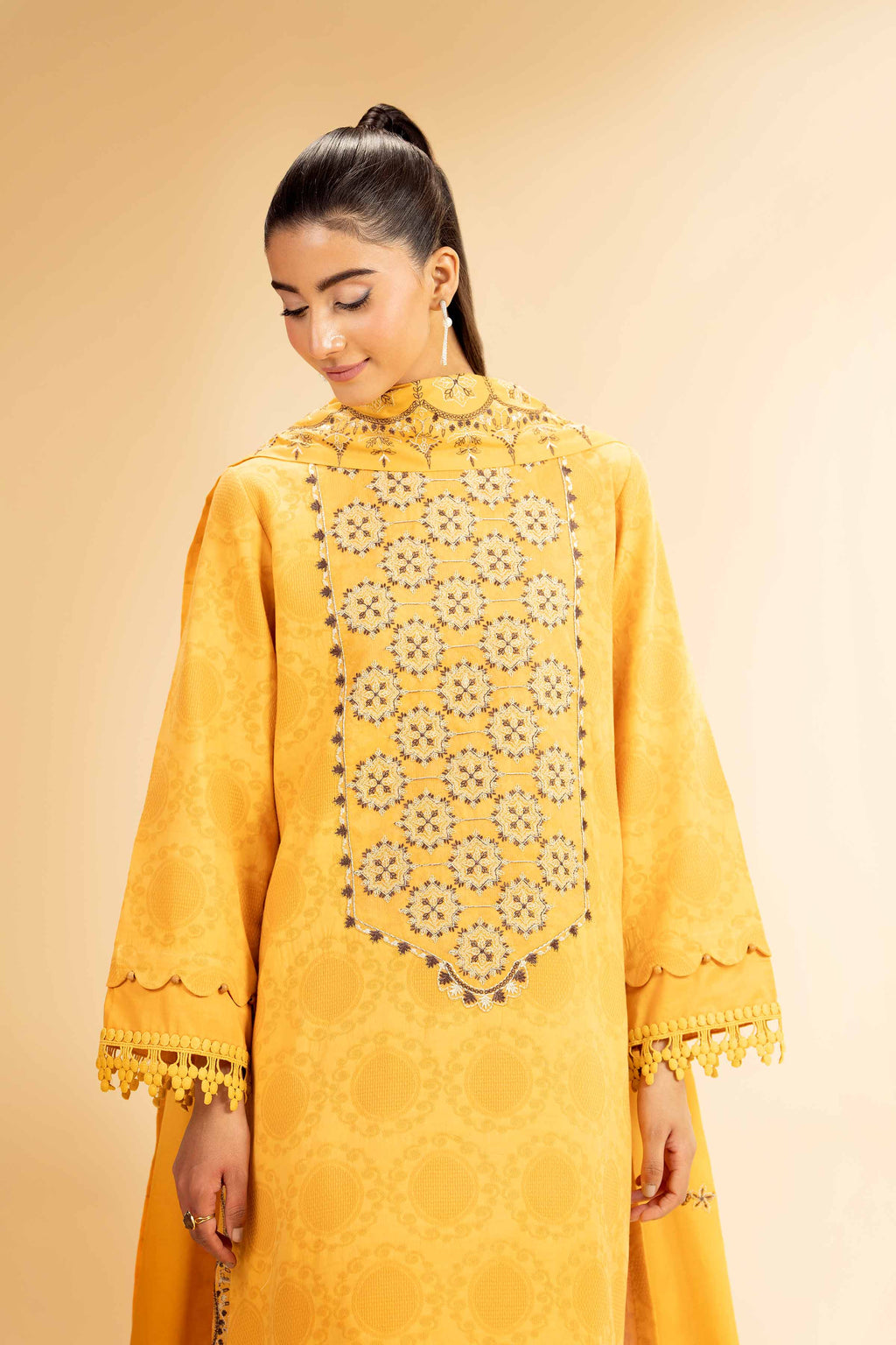 Nishat | Cross Season Edit | 42501100 - Riwayat-e-Khas