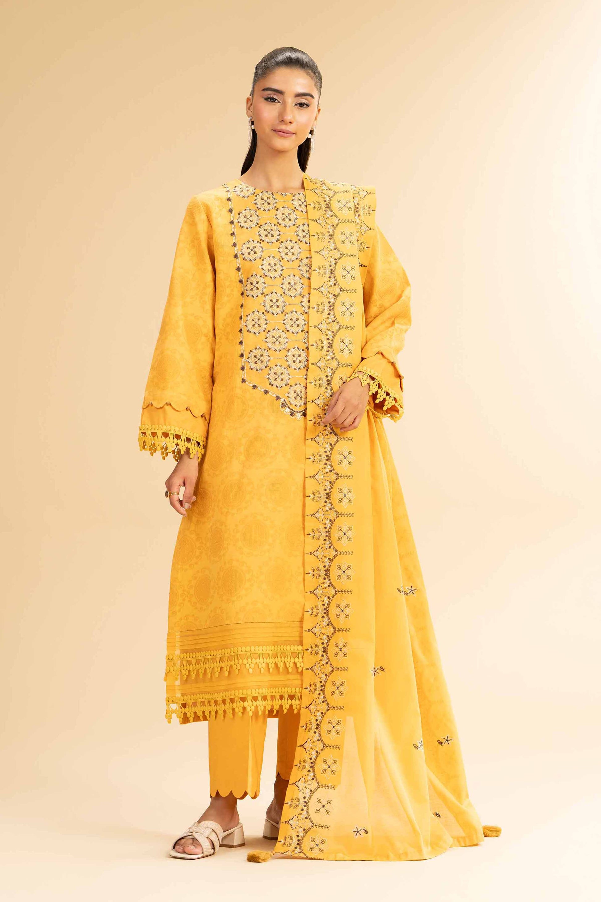 Nishat | Cross Season Edit | 42501100 - Riwayat-e-Khas