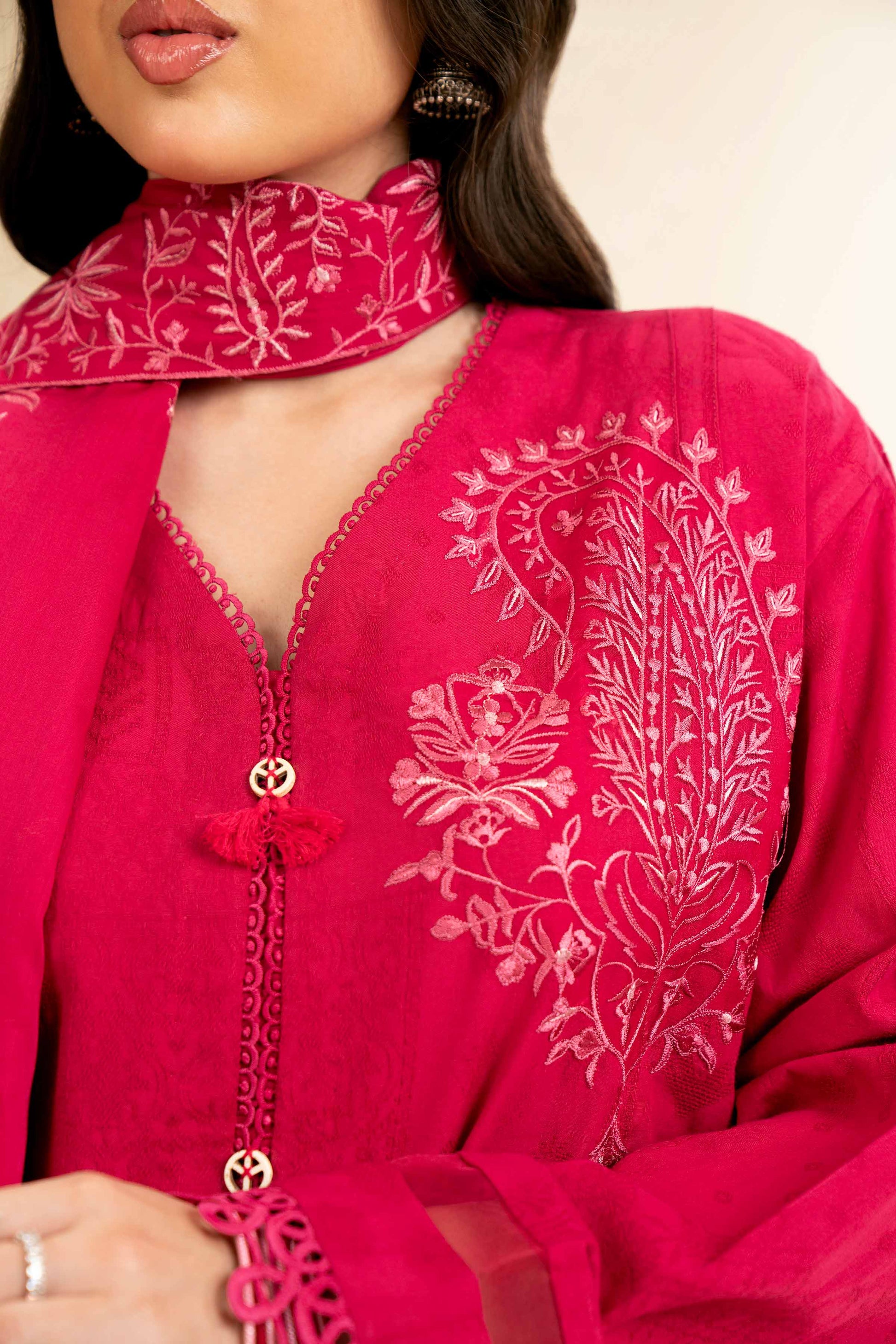 Nishat | Cross Season Edit | 42501104 - Riwayat-e-Khas