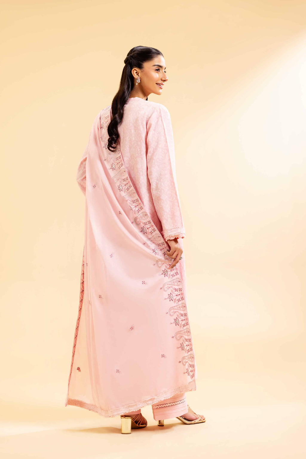 Nishat | Cross Season Edit | 42501105 - Riwayat-e-Khas