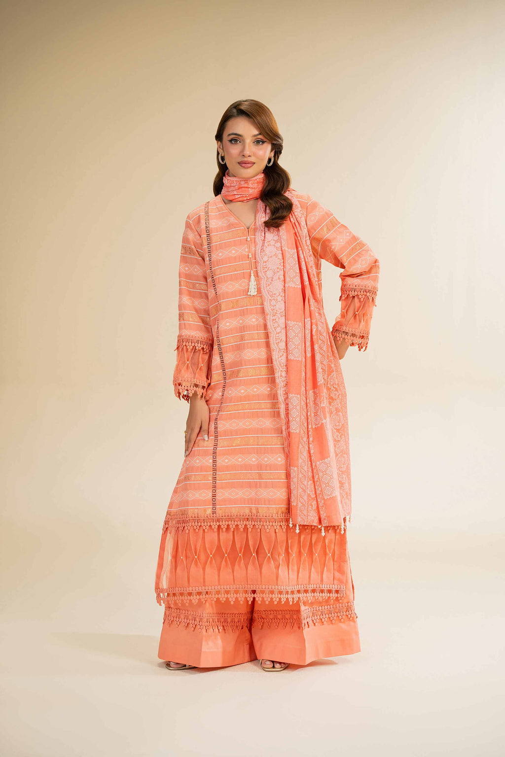 Nishat | Cross Season Edit | 42501107 - Riwayat-e-Khas