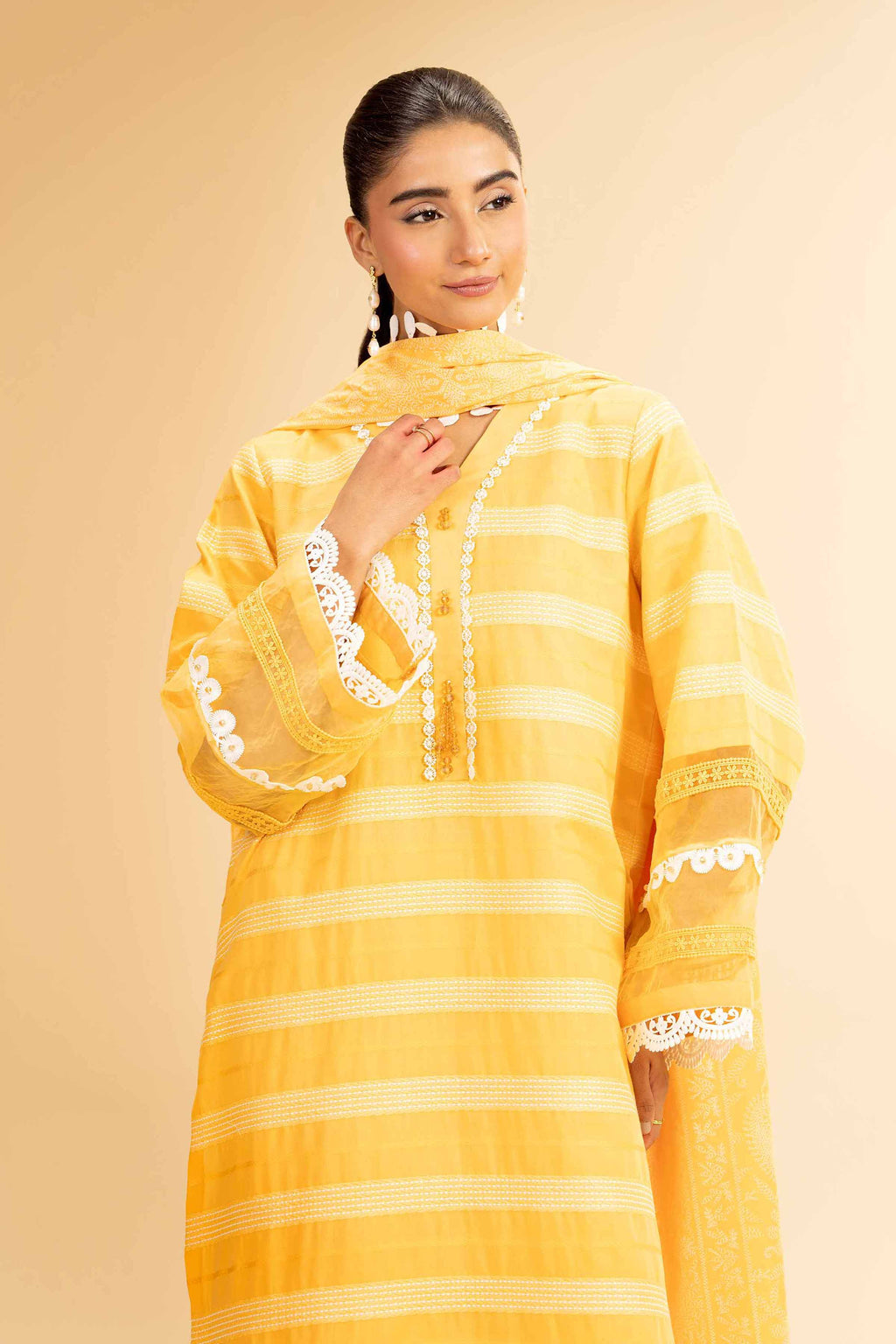 Nishat | Cross Season Edit | 42501110 - Riwayat-e-Khas