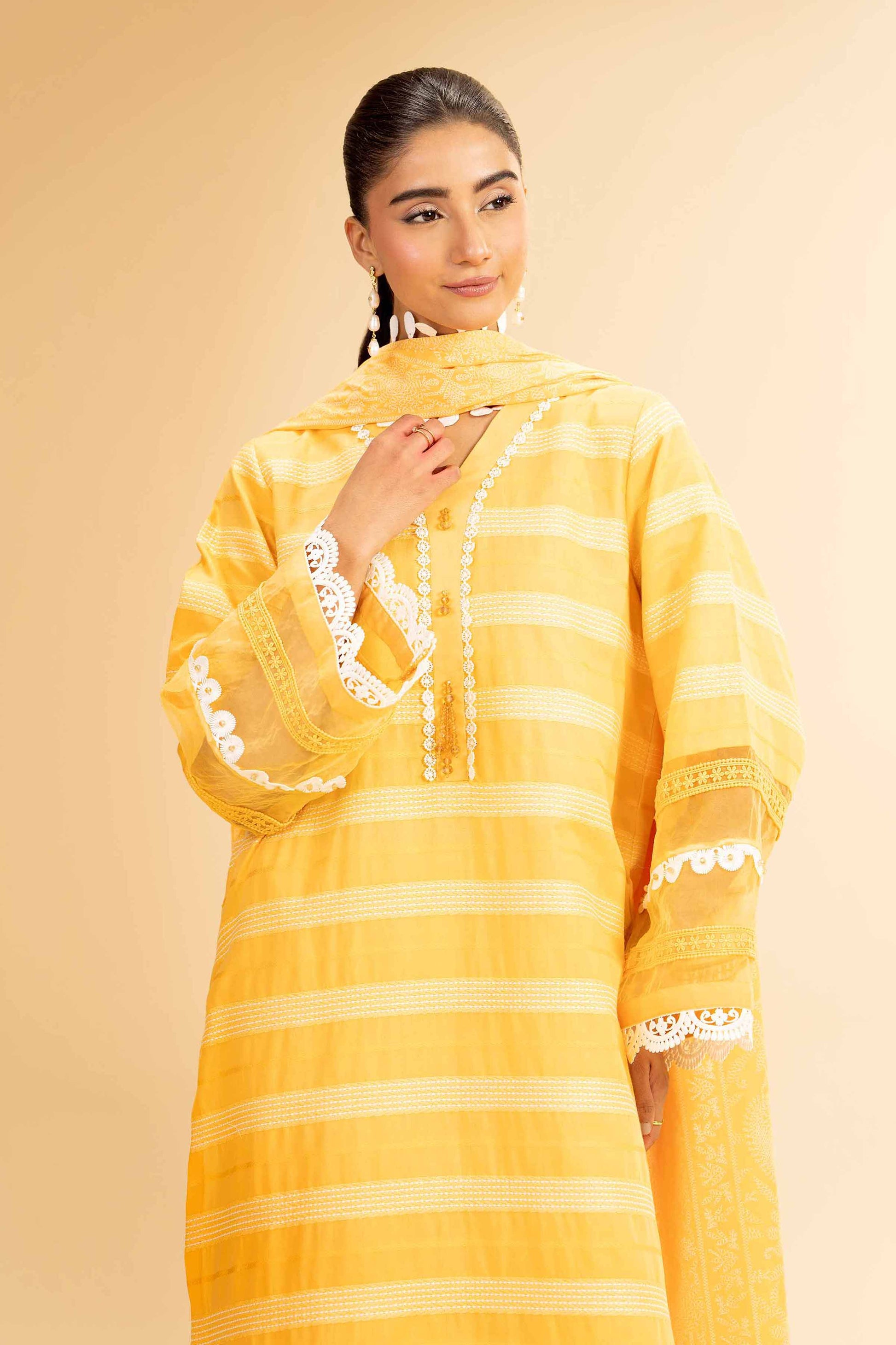 Nishat | Cross Season Edit | 42501110 - Riwayat-e-Khas
