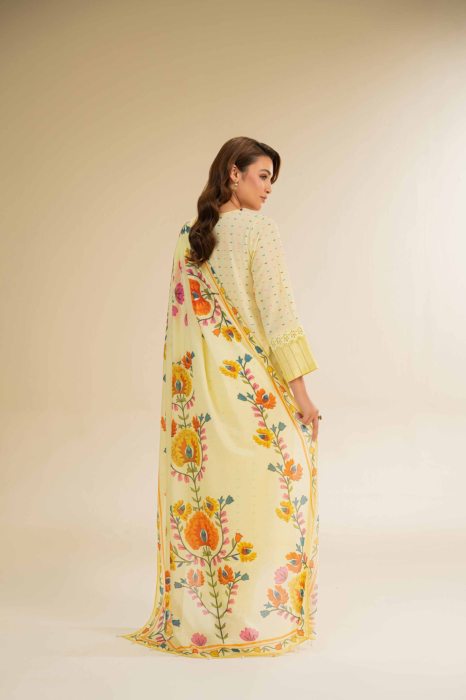 Nishat | Cross Season Edit | 42501111 - Riwayat-e-Khas