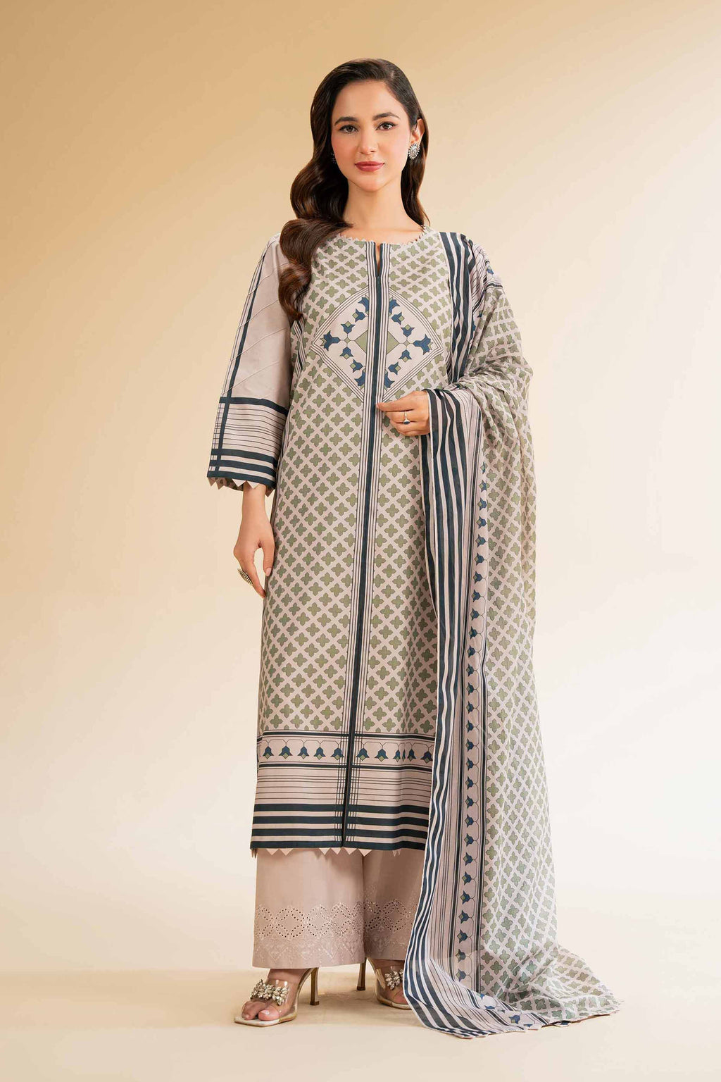 Nishat | Cross Season Edit | 42519173 - Riwayat-e-Khas