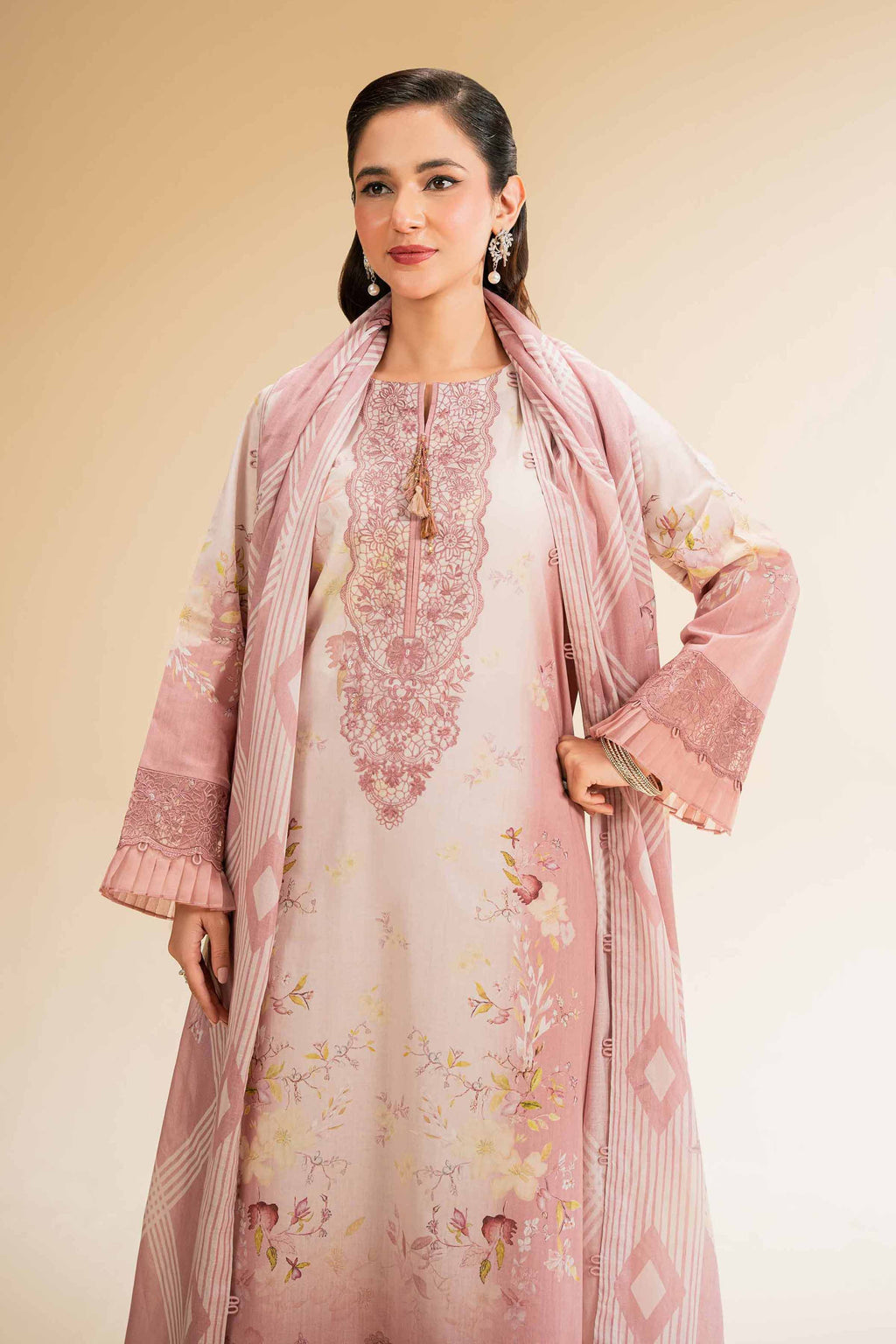 Nishat | Cross Season Edit | 42519176 - Riwayat-e-Khas