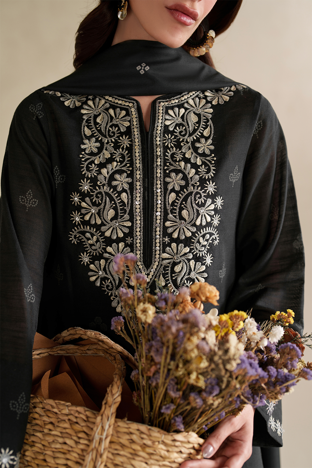 Iznik | Winter Chapter 25 | UE-591 Printed Khaddar