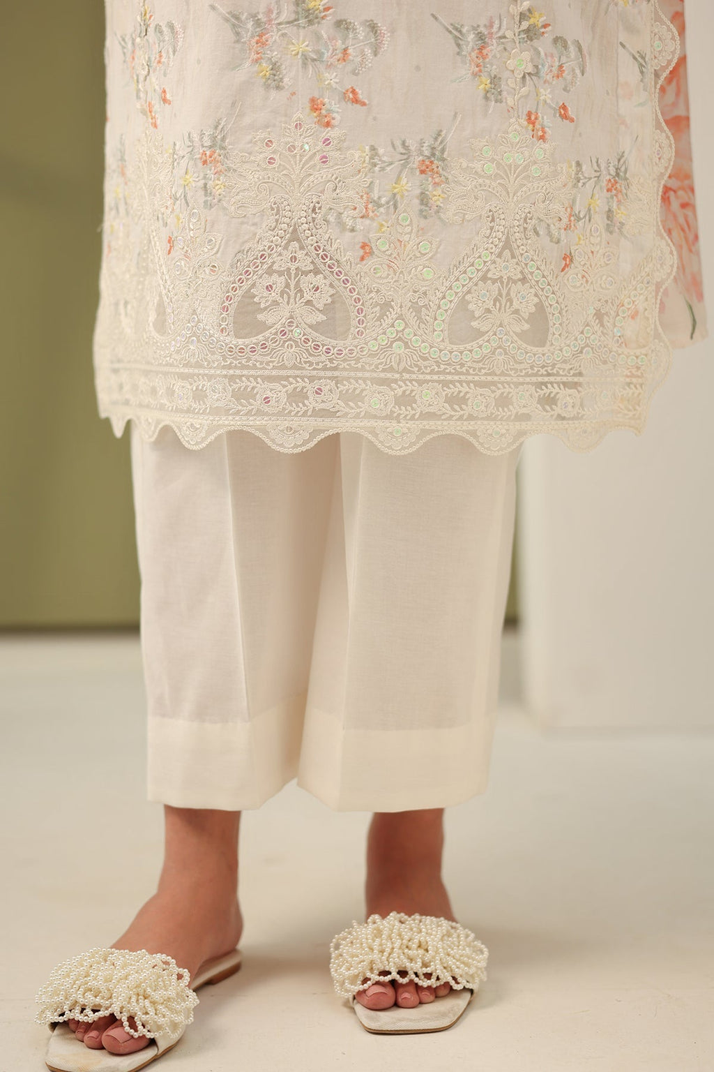 Baroque | Eid Printique | EMBROIDERED PRINTED LAWN UF-4181