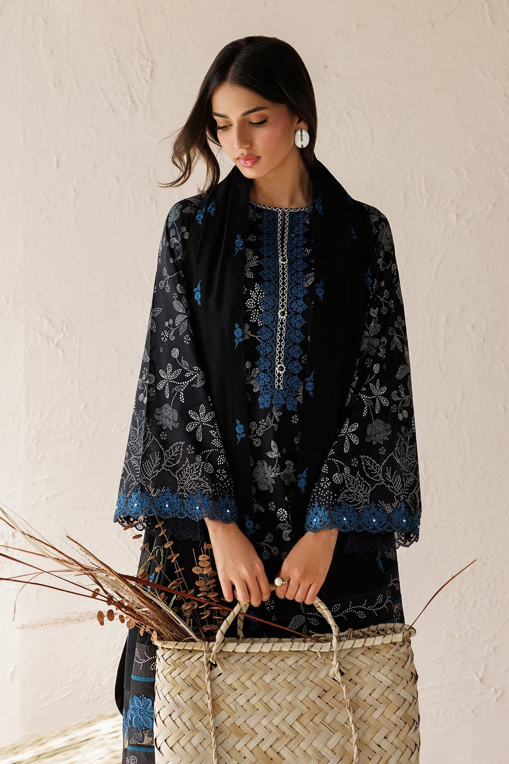Baroque | Embroidered Lawn | SF-4518