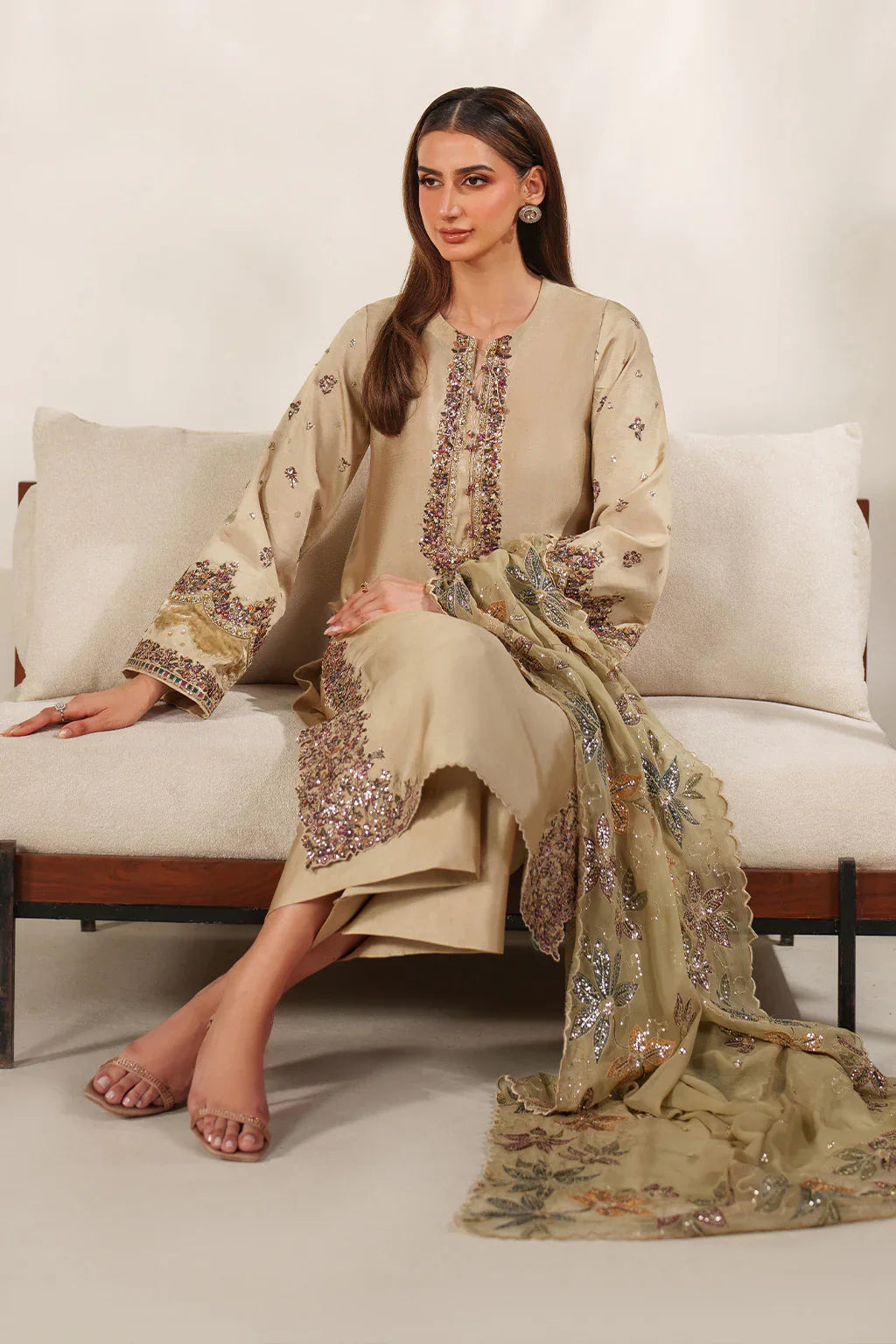 Iznik | Festive Formals | UE-617 Sheesha Silk
