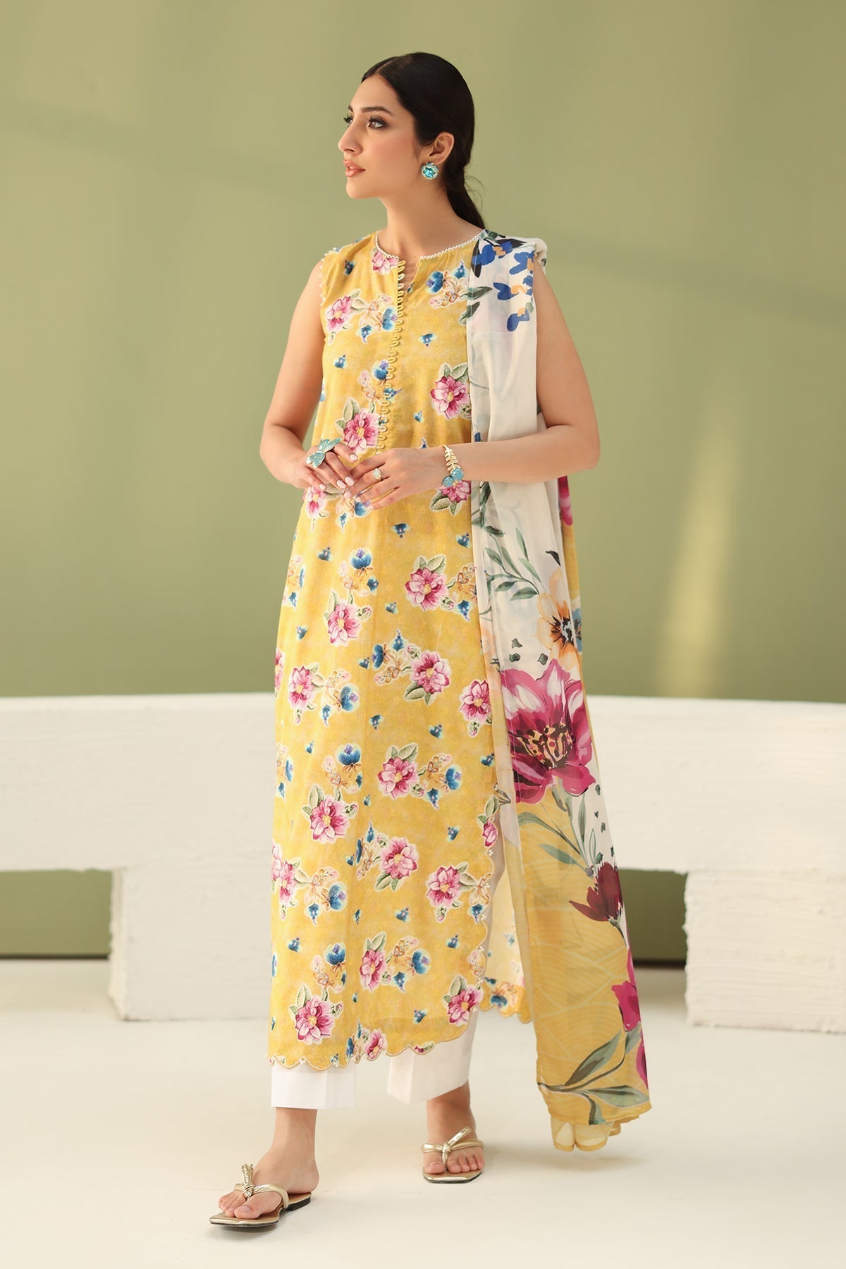 Baroque | Eid Printique | EMBROIDERED PRINTED LAWN UF-4182