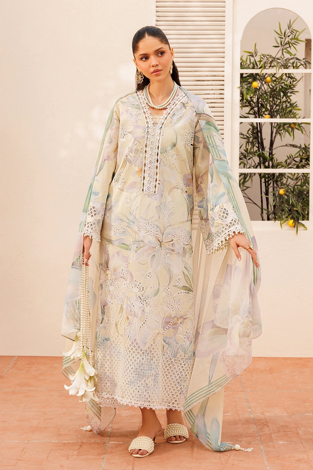 Baroque | Embroidered Lawn | SF-4396