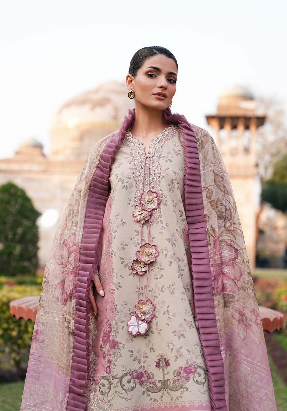 Zarqash | Luxe Lawn 26 | ZQL004