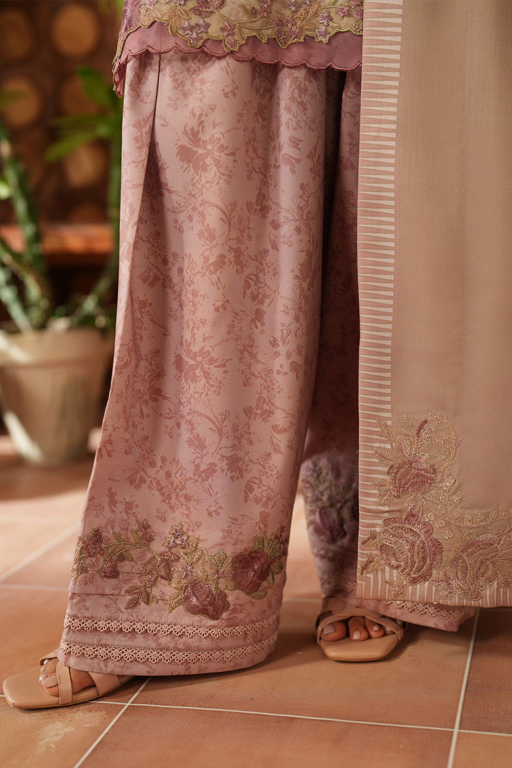 Iznik | Winter 25 | IPF-09