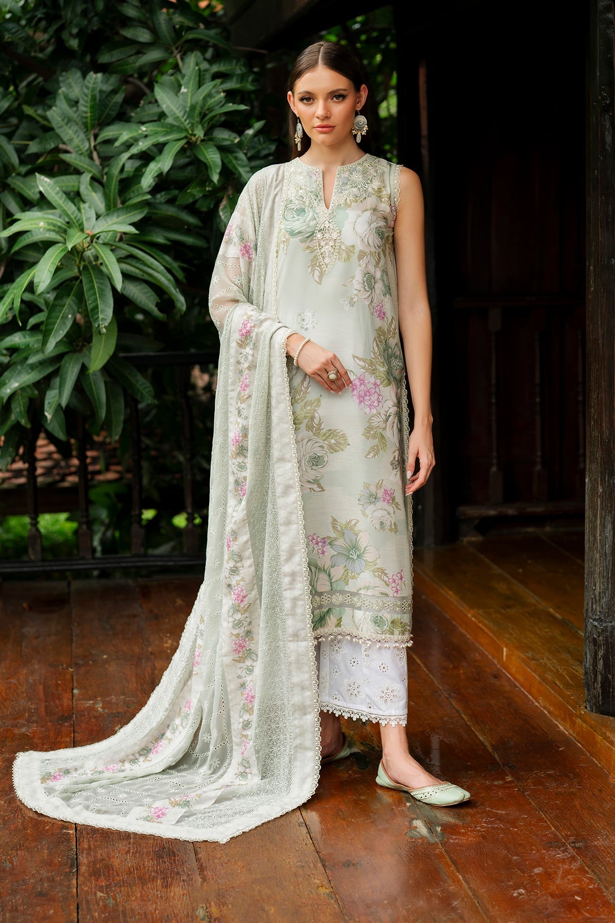Baroque | Embroidered Lawn | SF-4269