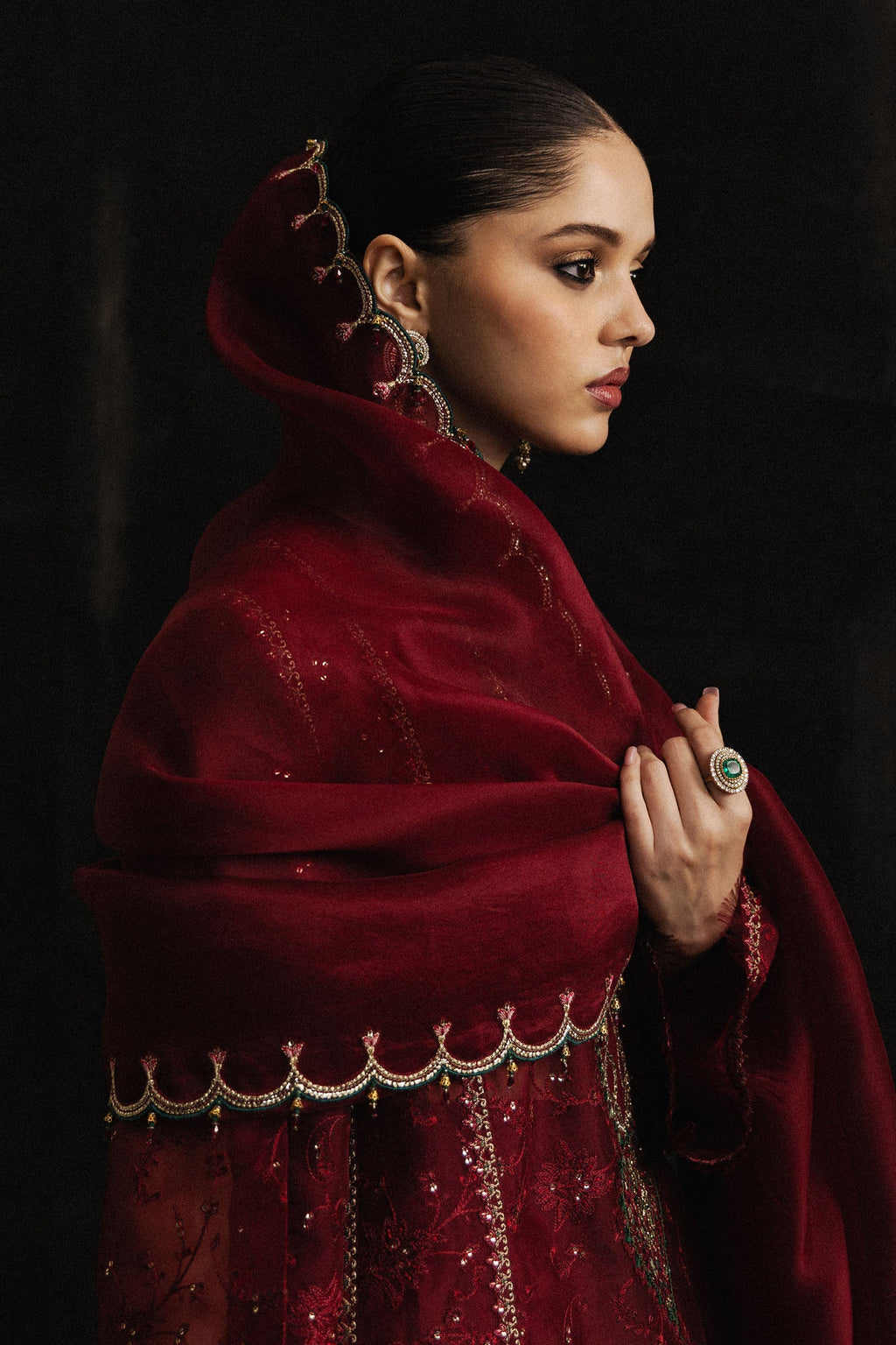 Zara Shahjahan | Studio Portraits | Baila