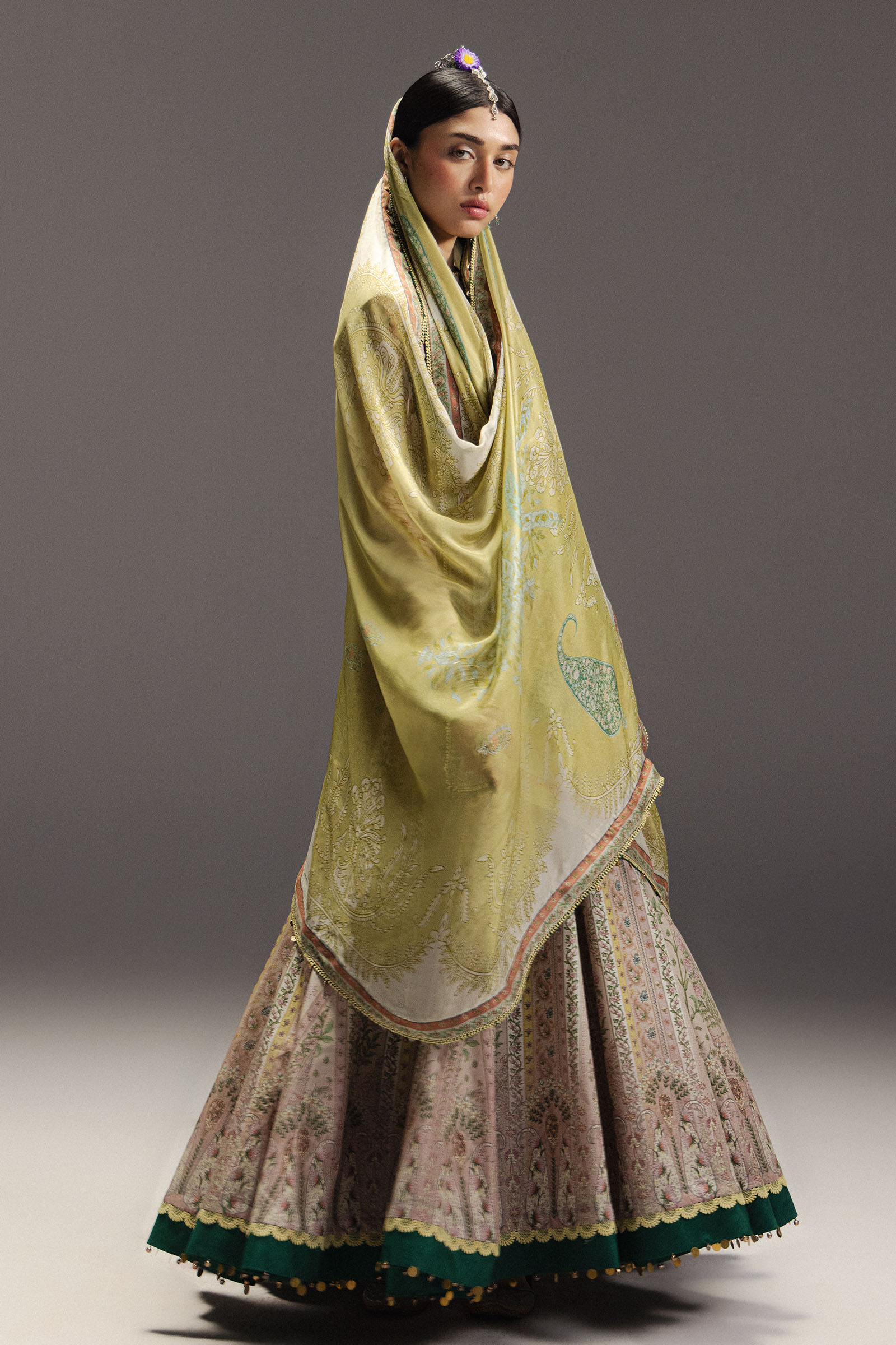 Zara Shahjahan | Anarkali 26 | Hoorain-D8
