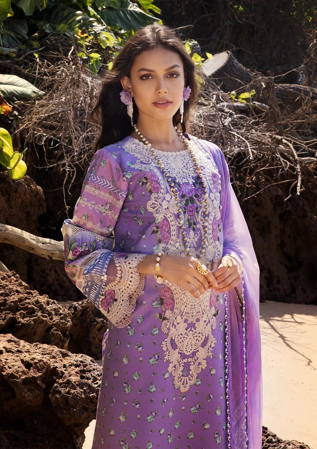 ELAF Signature Embroidered Lawn  3Pc Suit ESL-04A MADEMOISELLE