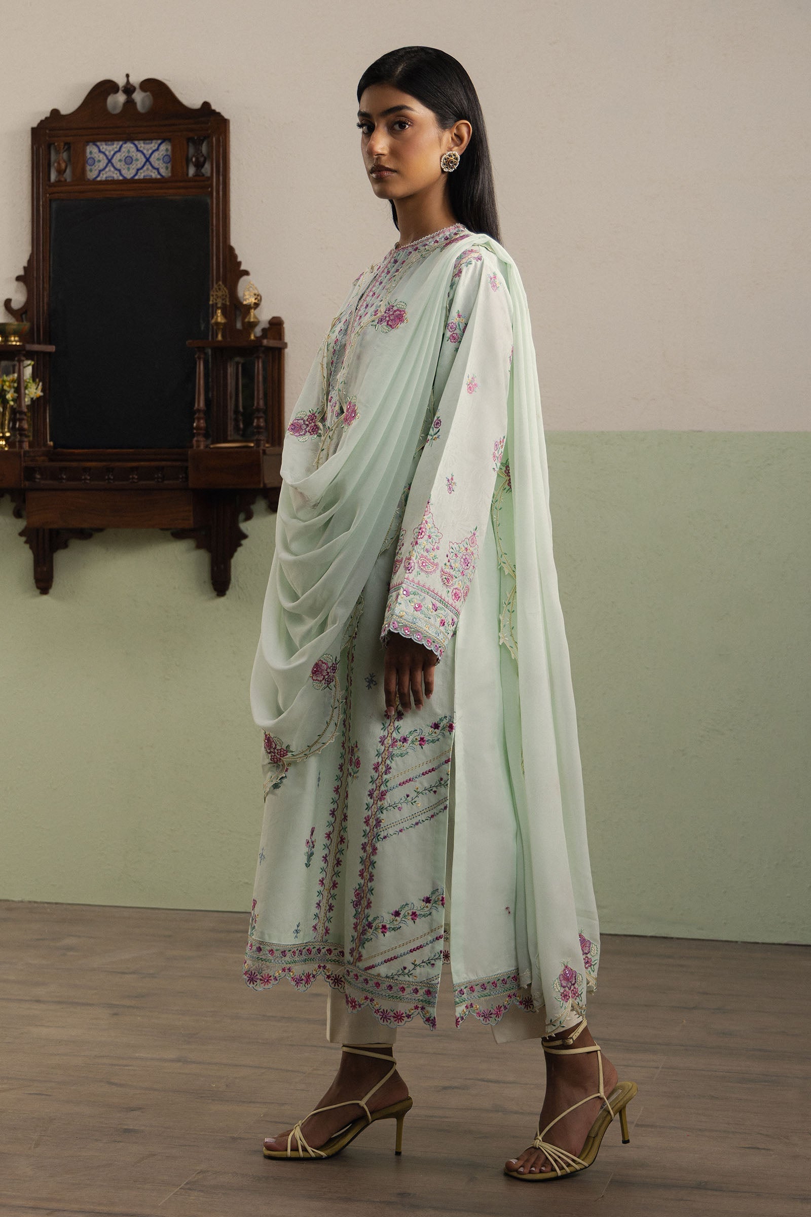 Zara Shahjahan | Eid Pret 2026 | Nargis