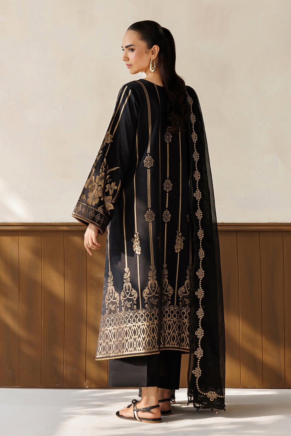 Baroque | Embroidered Lawn | SF-4501