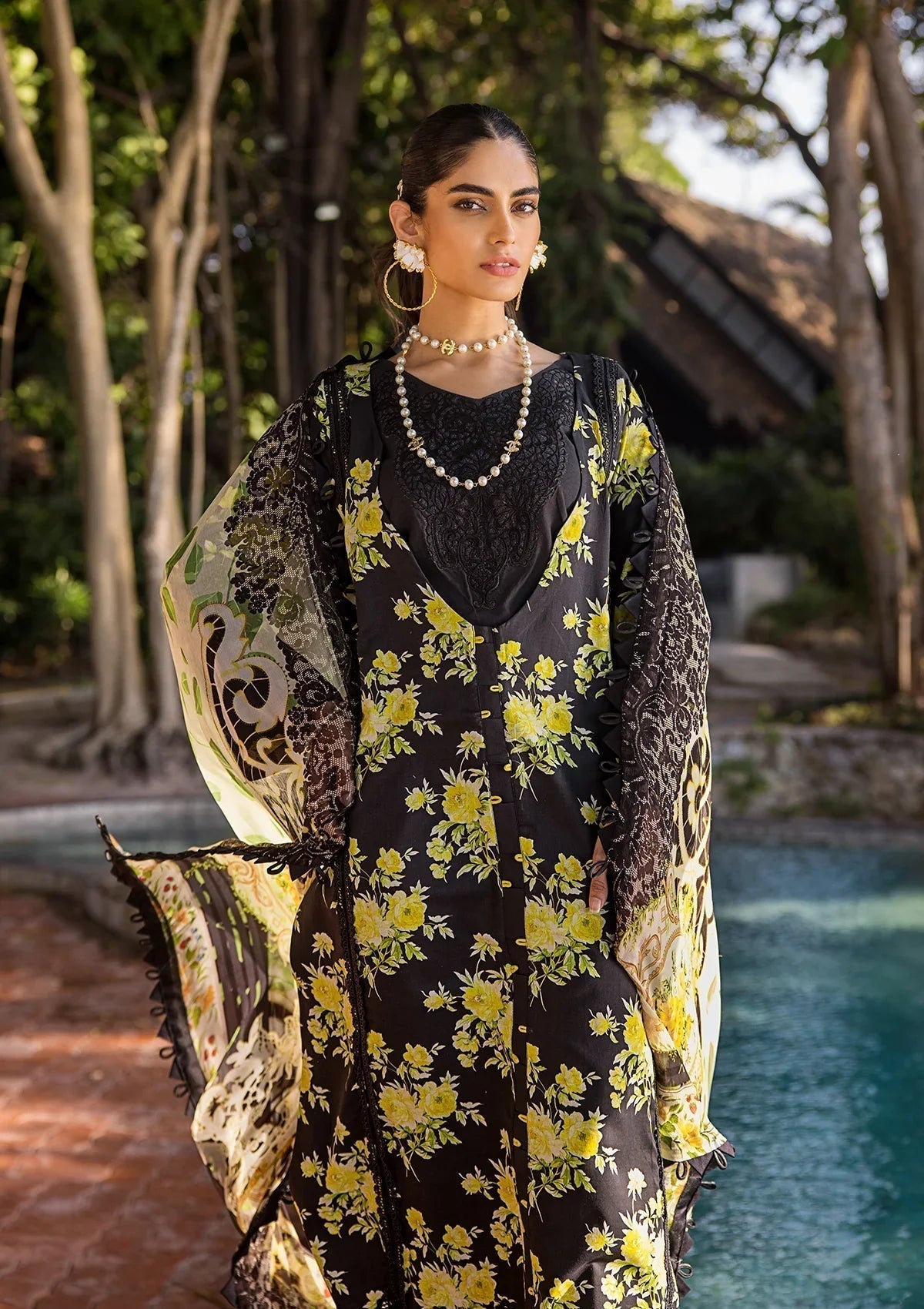 ELAF Signature Embroidered Lawn 3Pc Suit ESL-06A ECLIPSED DREAM
