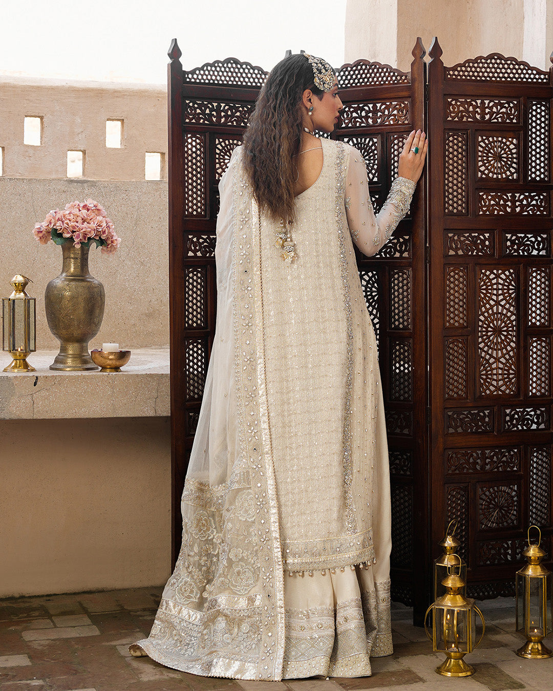 Faiza Saqlain | Irina | Elvana