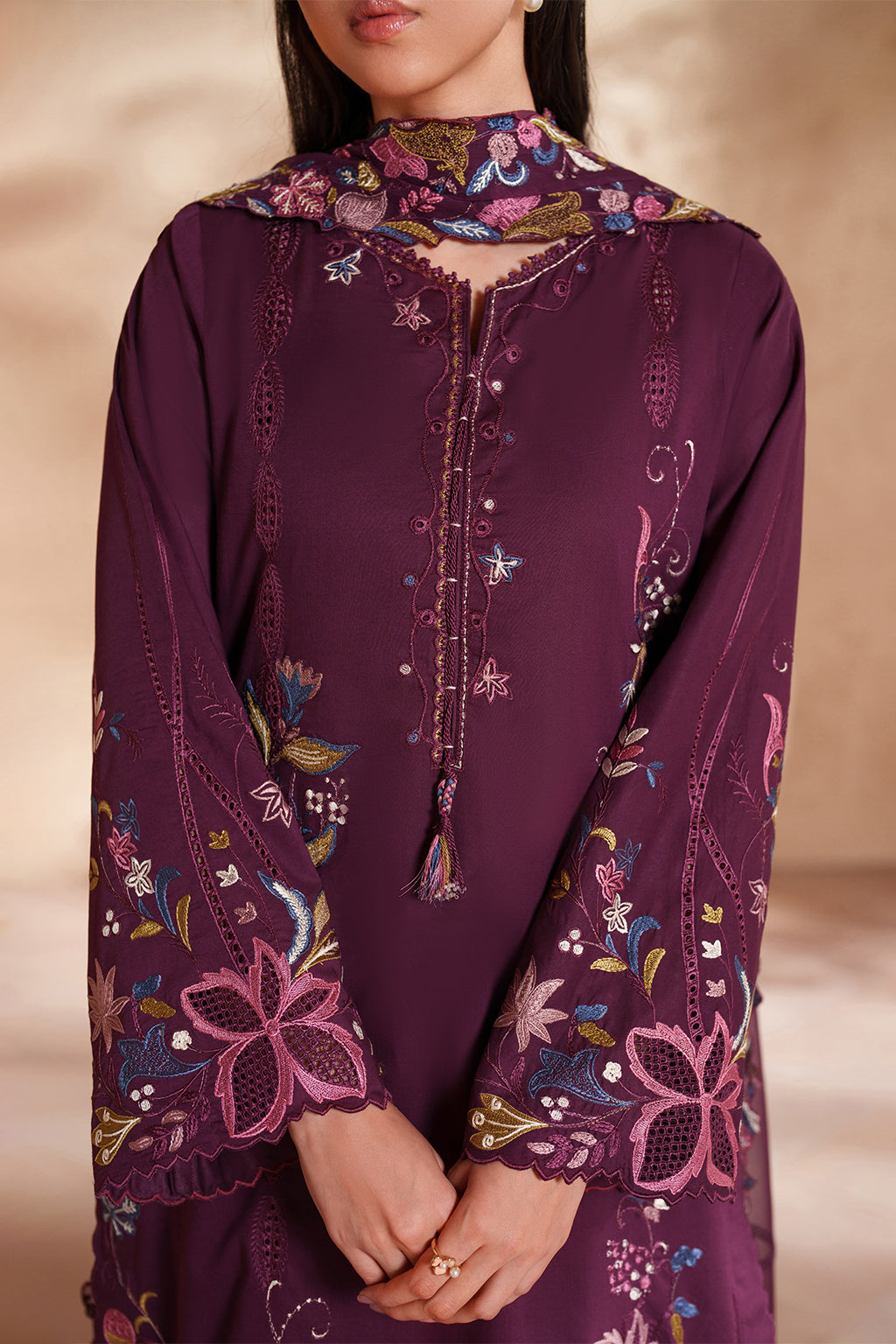Iznik | Eid Lawn | EL-03 Embroidered Lawn