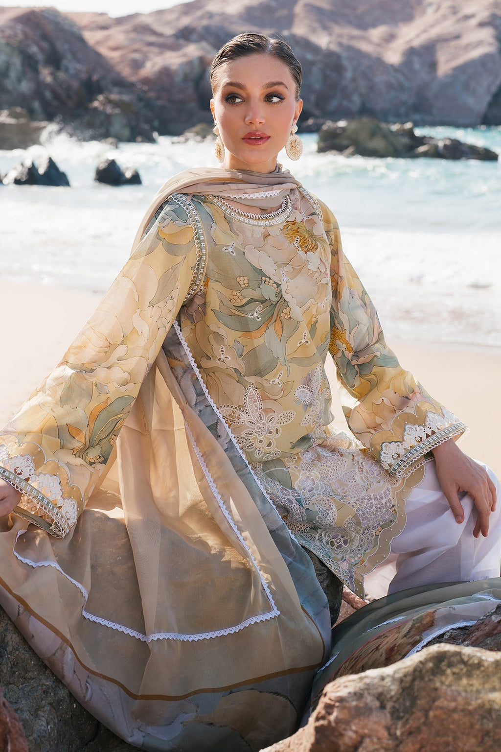 Baroque | Embroidered Lawn | SF-4120
