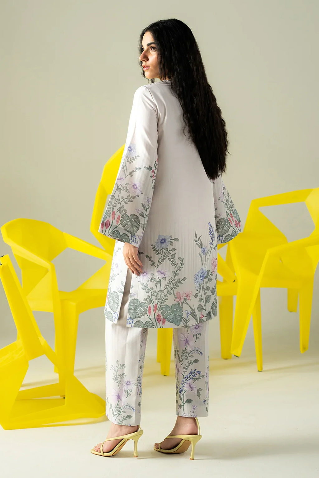 Afrozeh | Cords | Creamy