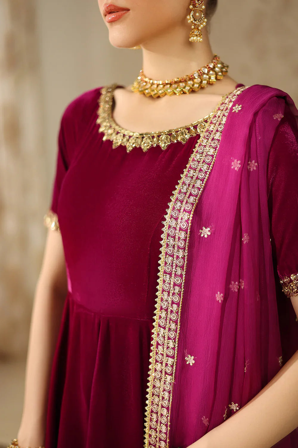 Baroque | EMBROIDERED VELVET | PR-1225
