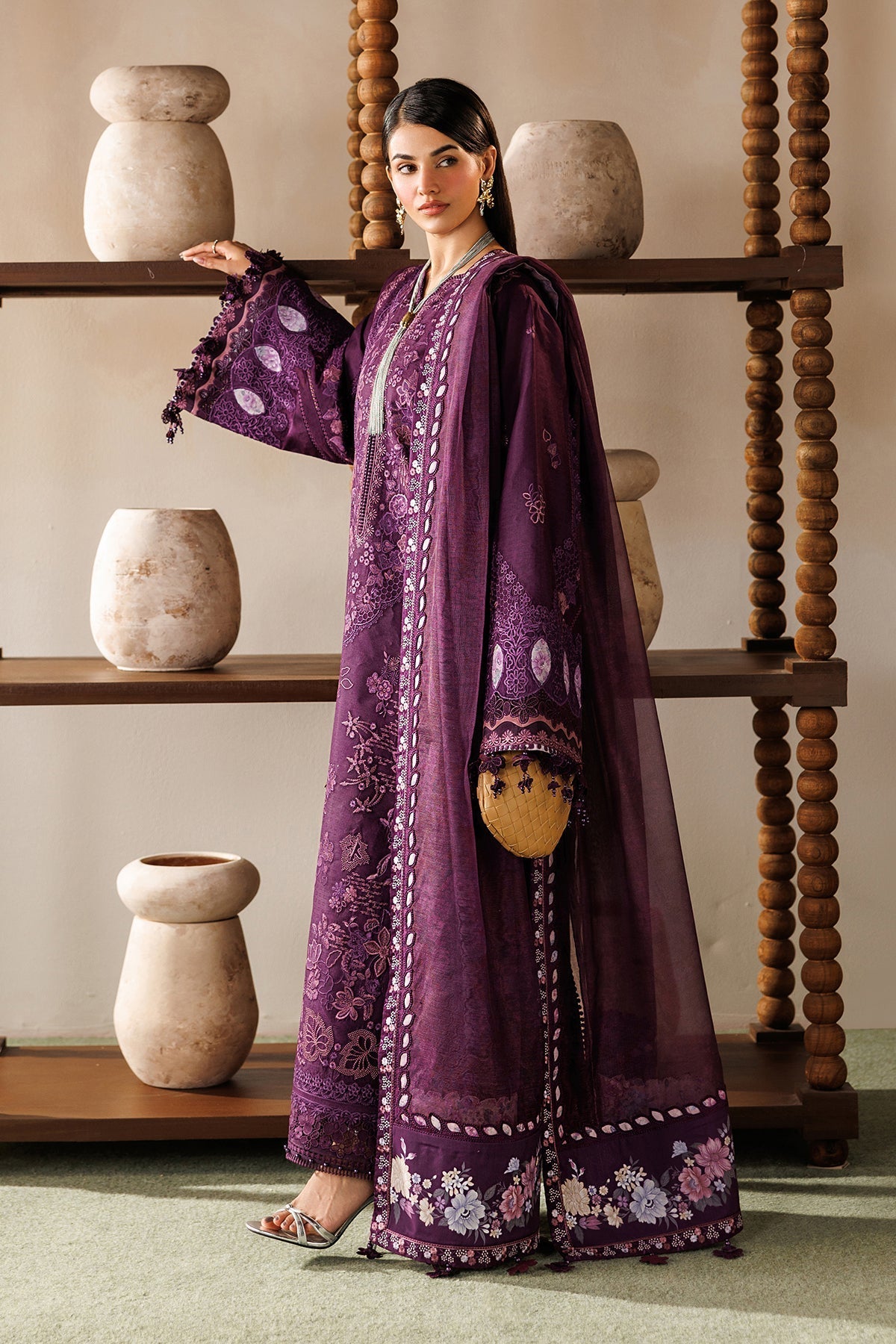 Baroque | Edit Lawnƒ??26 | EMBROIDERED LAWN EL26-D02 UNSTITCHED