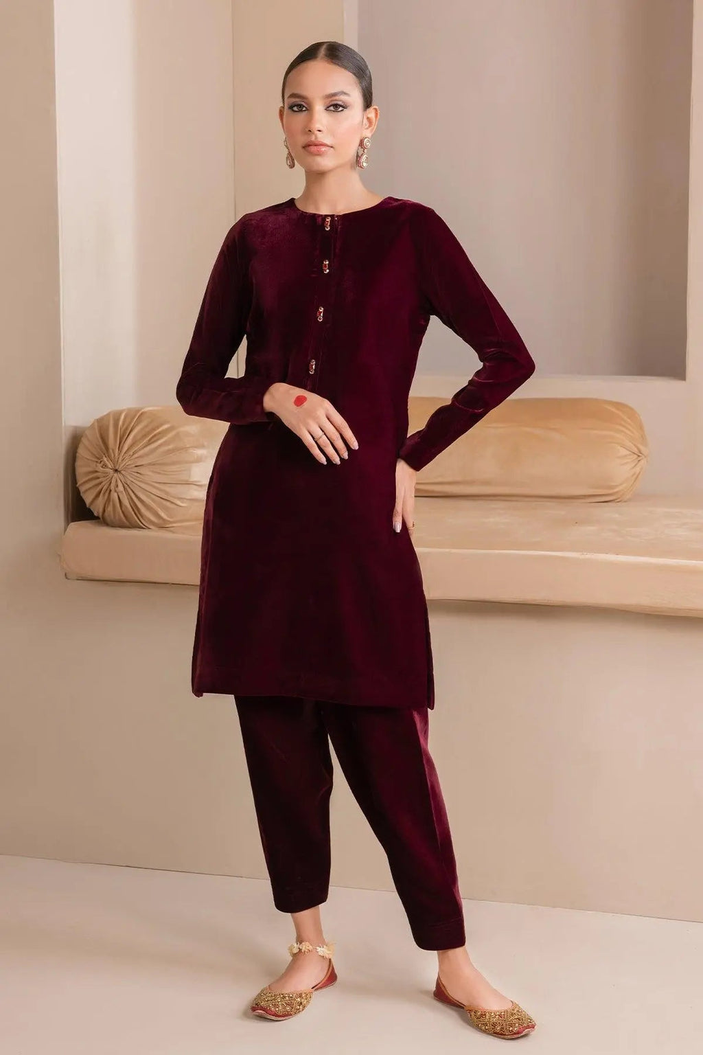 SOLID VELVET SUIT PR-850 - Riwayat-e-khas