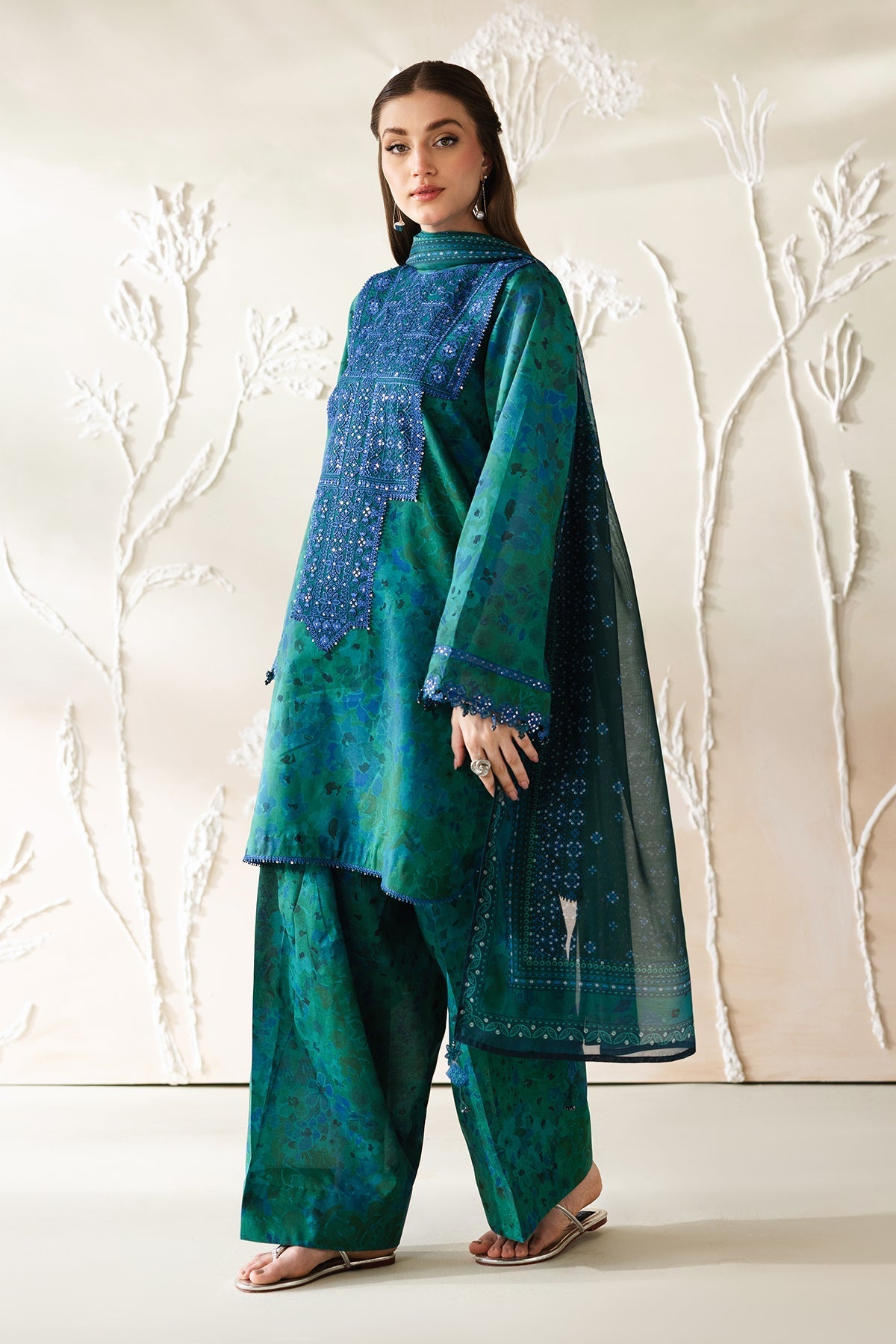 Baroque | Embroidered Lawn | SF-4426