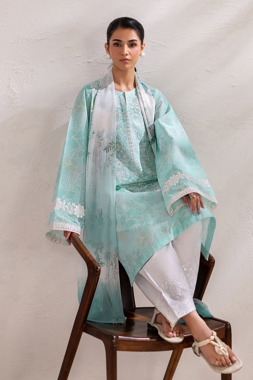 Baroque | Embroidered Lawn | SF-4451