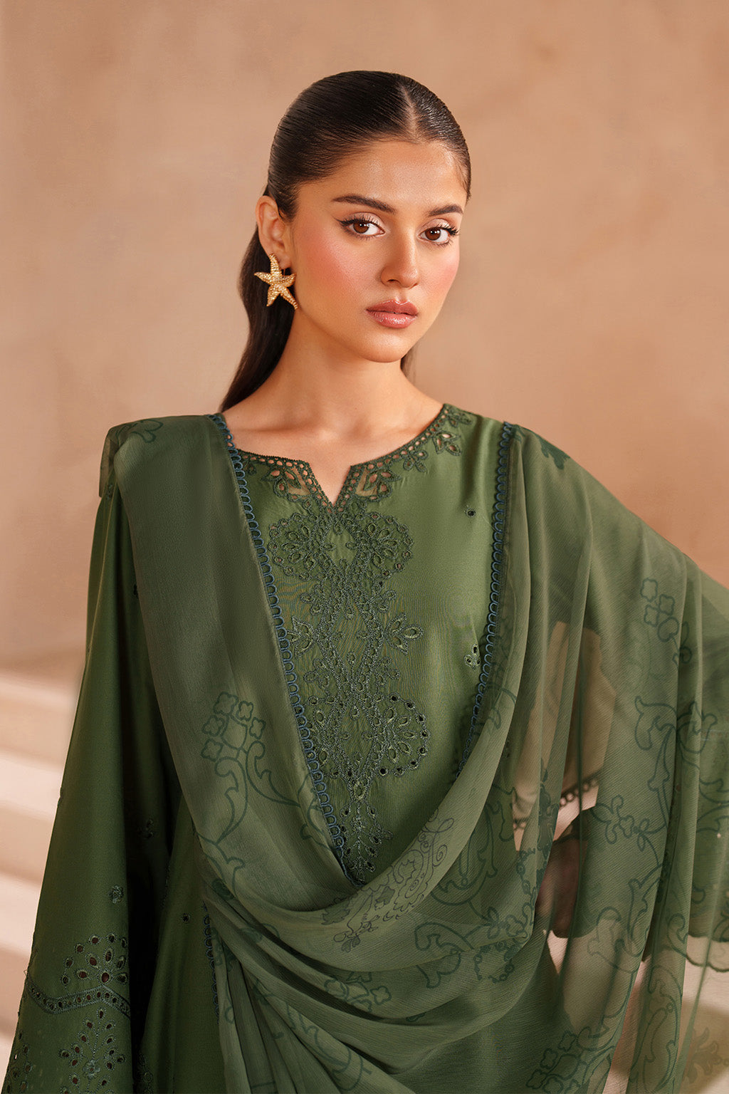 Iznik | Ramadan Edit | UE-603 Embroidered Lawn