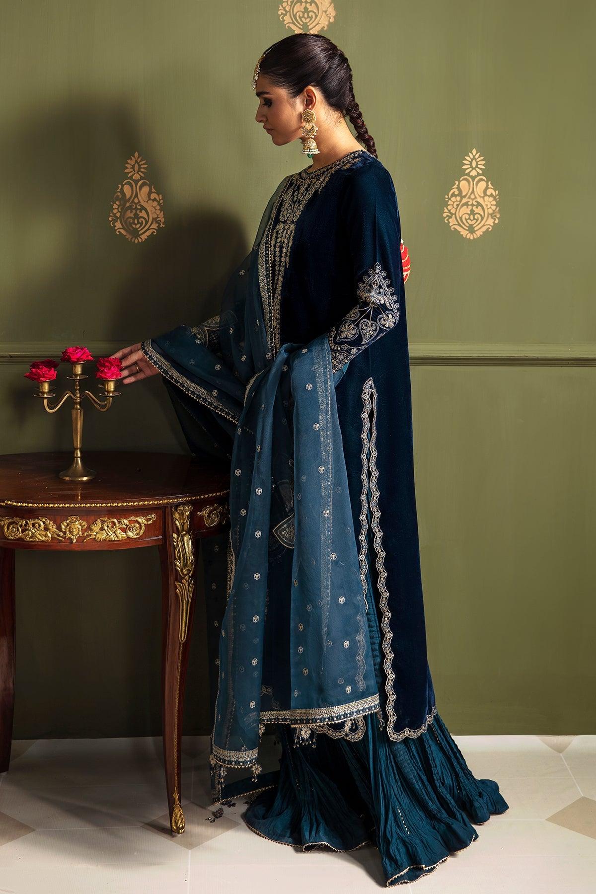 Baroque Velvet UF-467 - House Of Anaya