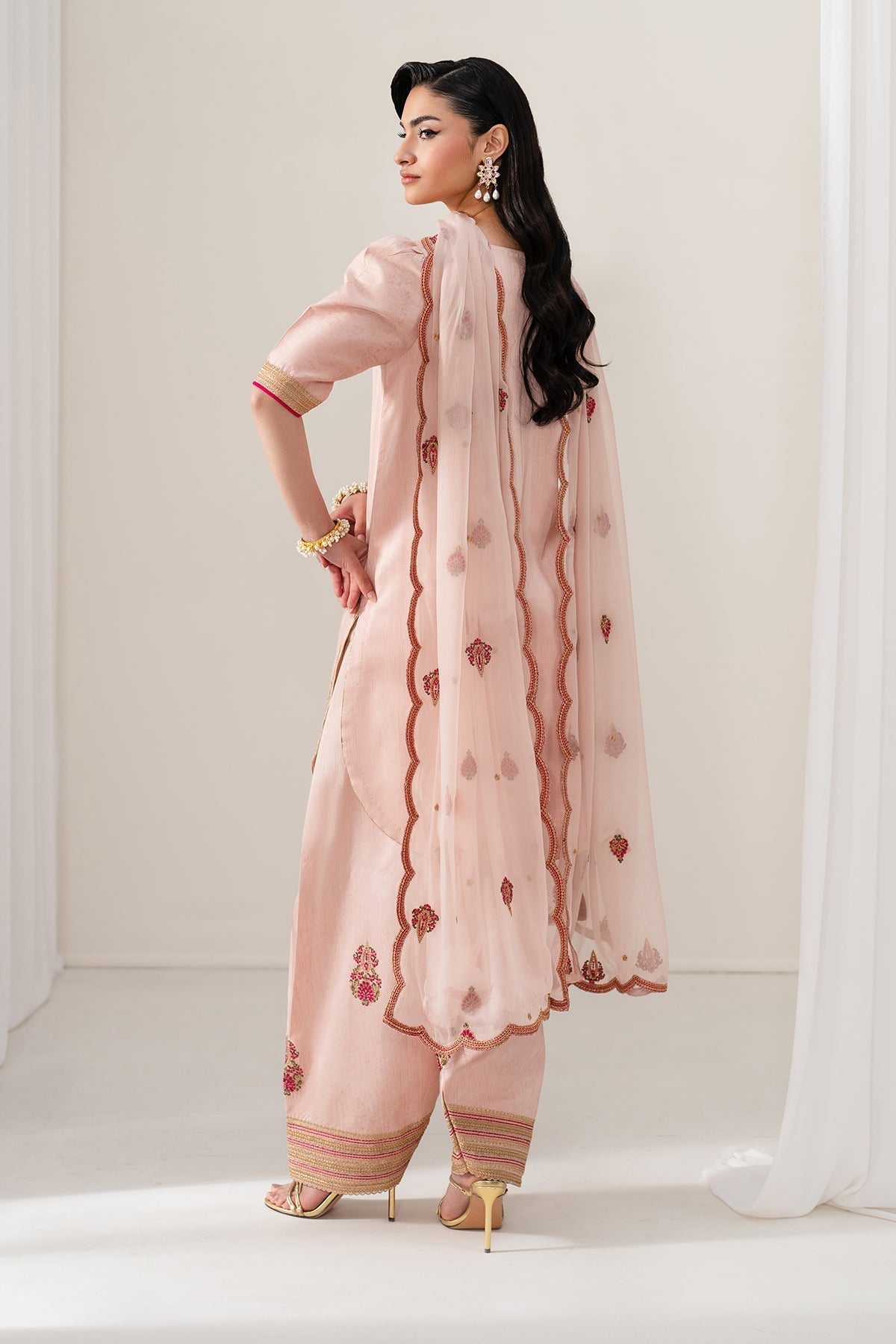 Baroque | Formal Collection | UF-4136