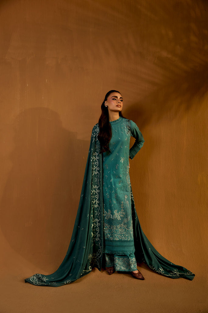 Sobia Nazir | Winter Shawl 25 | Design 5A