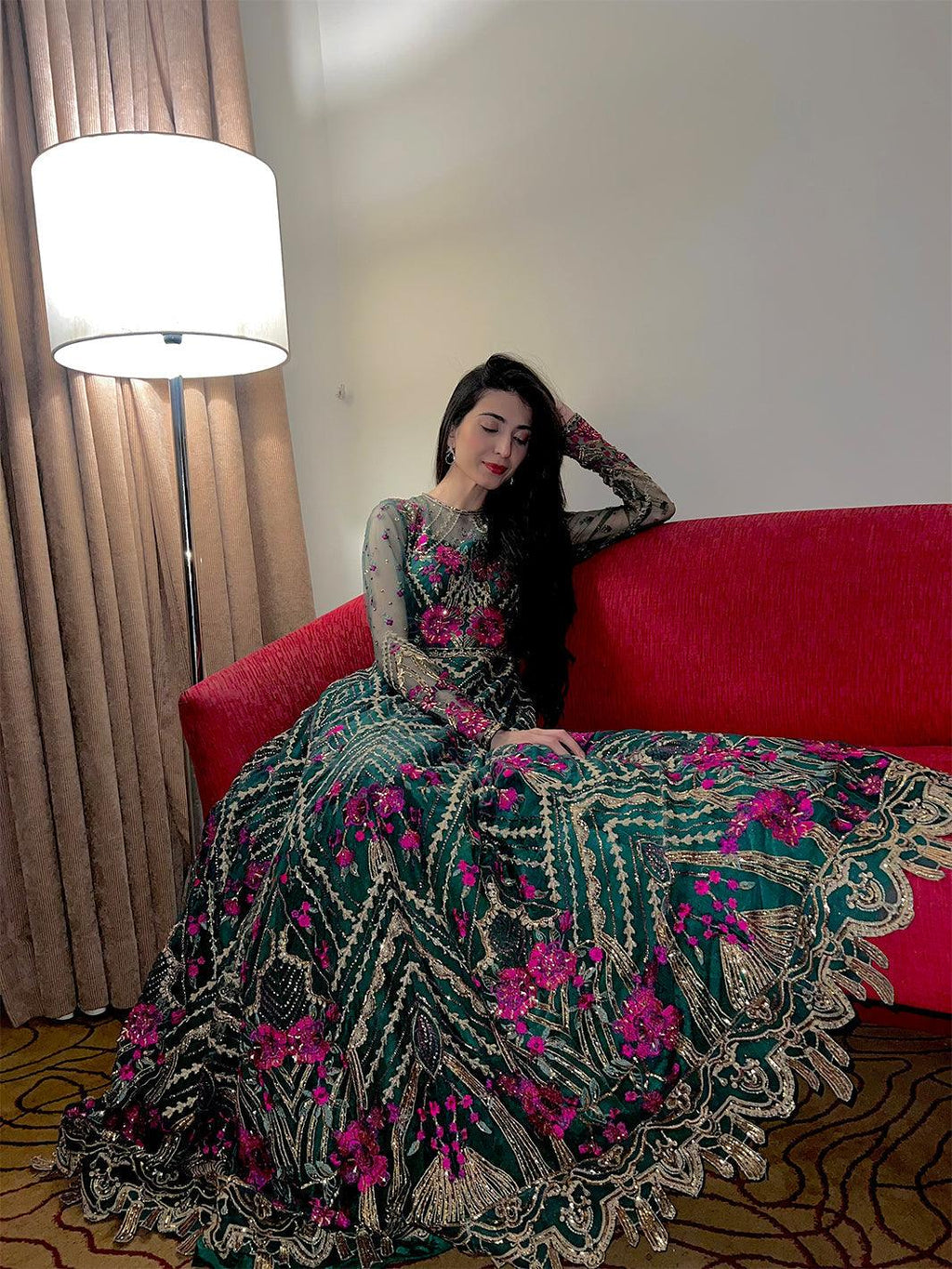 Avanti - Gulzar - Riwayat-e-khas